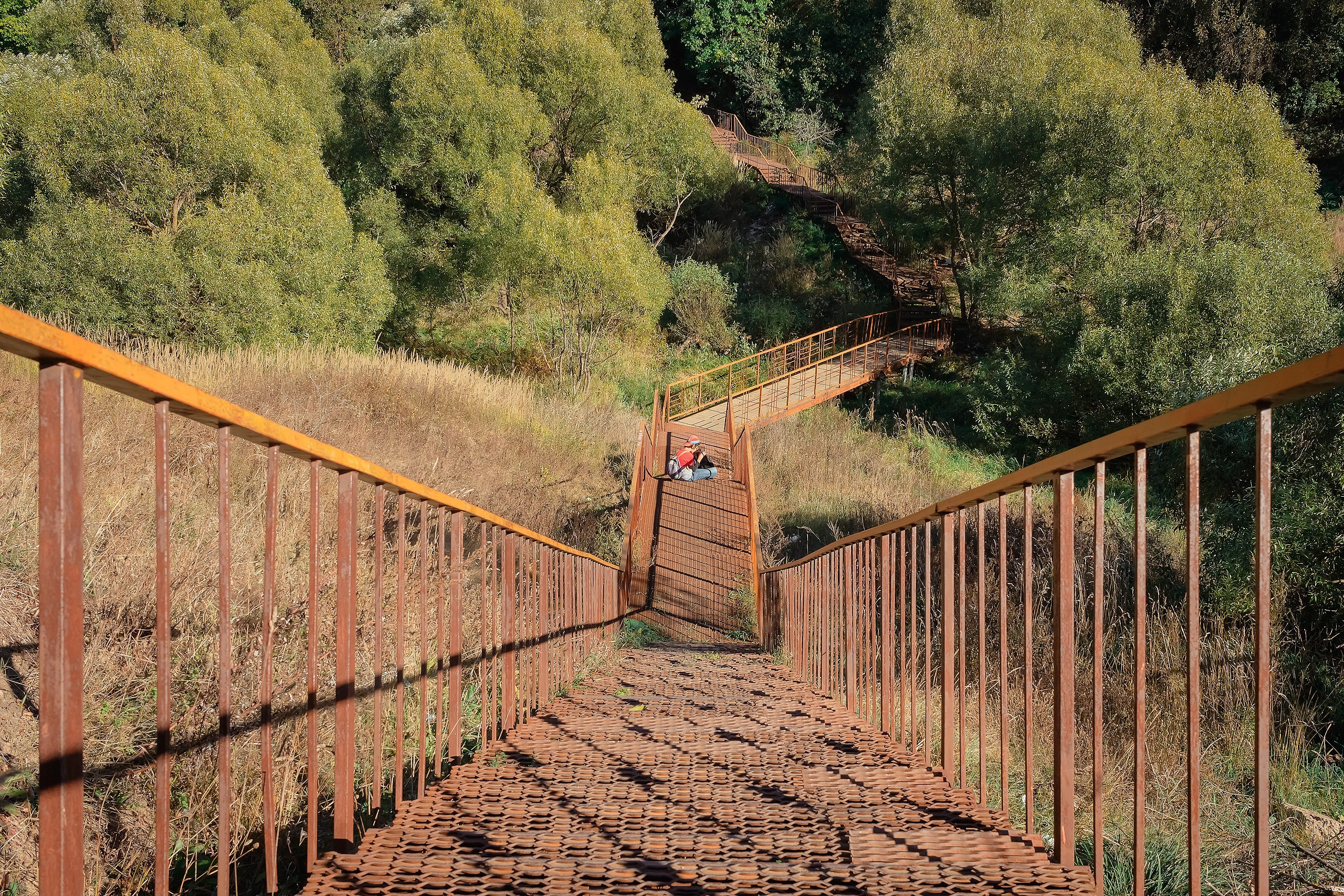 Каждый день — это новый мост. Аmat Victoria Сuram