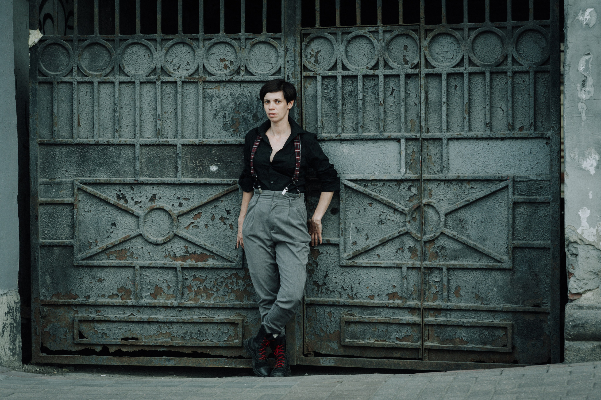 Дворами Питера. Портретный и лайфстайл фотограф в Санкт-Петербурге