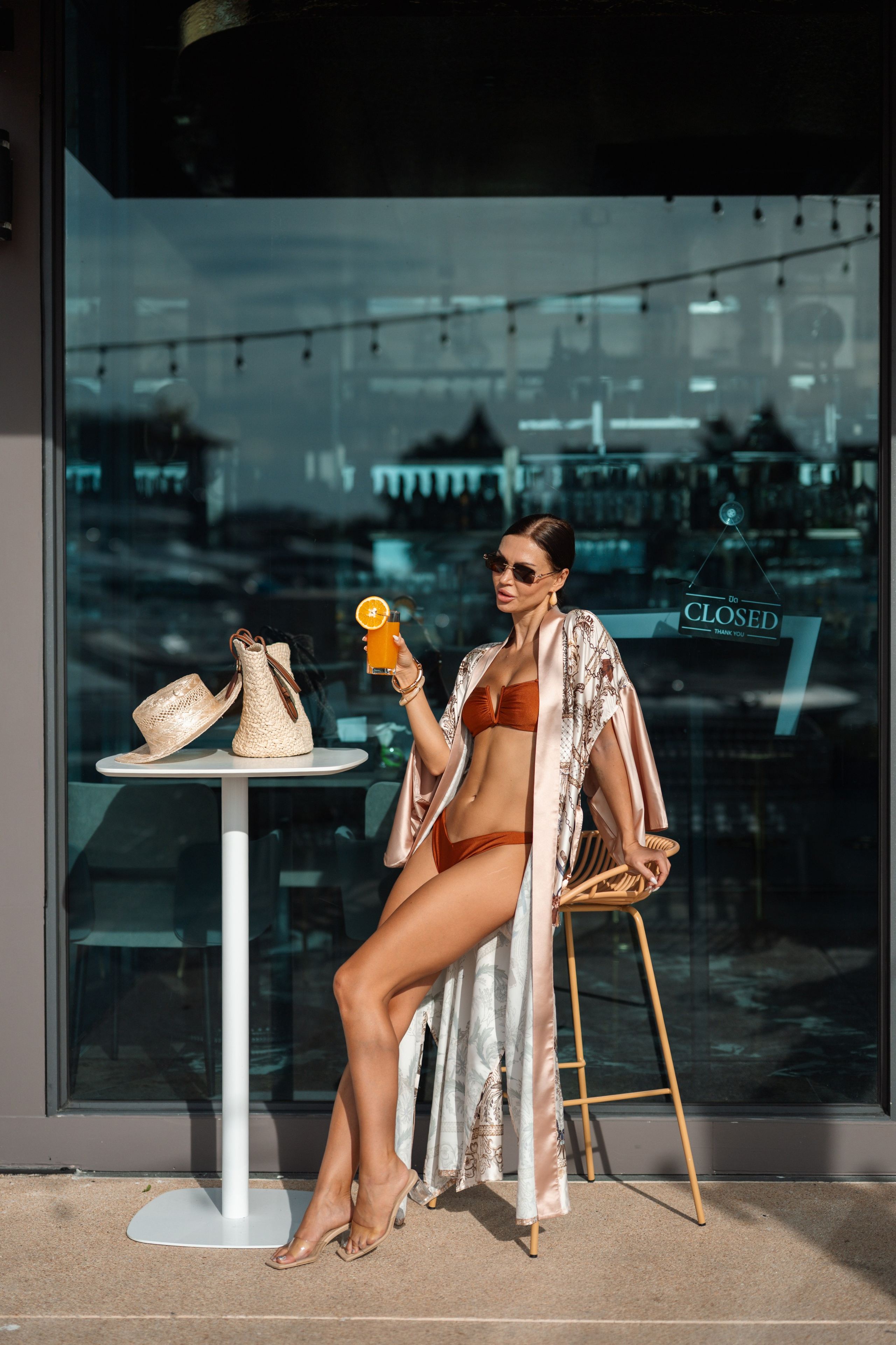 Контент для магазина пляжной одежды. Контент-фотограф в Москве Хныкина Лена