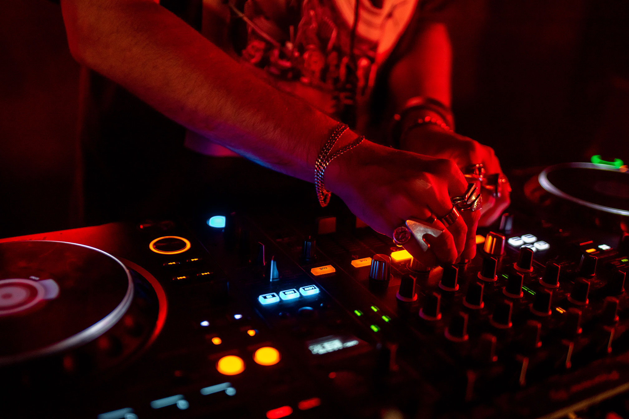 Event photographer in Tel Aviv, Israel. Photographer in Tel Aviv, Israel. Event and fashion photographer TLV