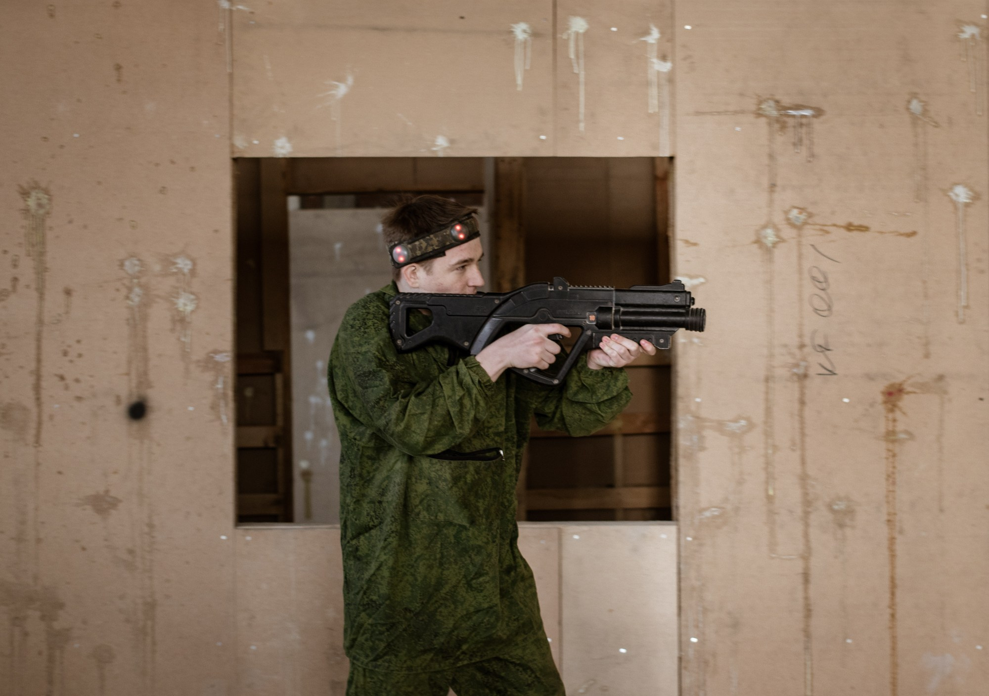 ЗИП Лазертаг. Репортажный, промышленный и маркетплейс-фотограф Дмитрий Чернат