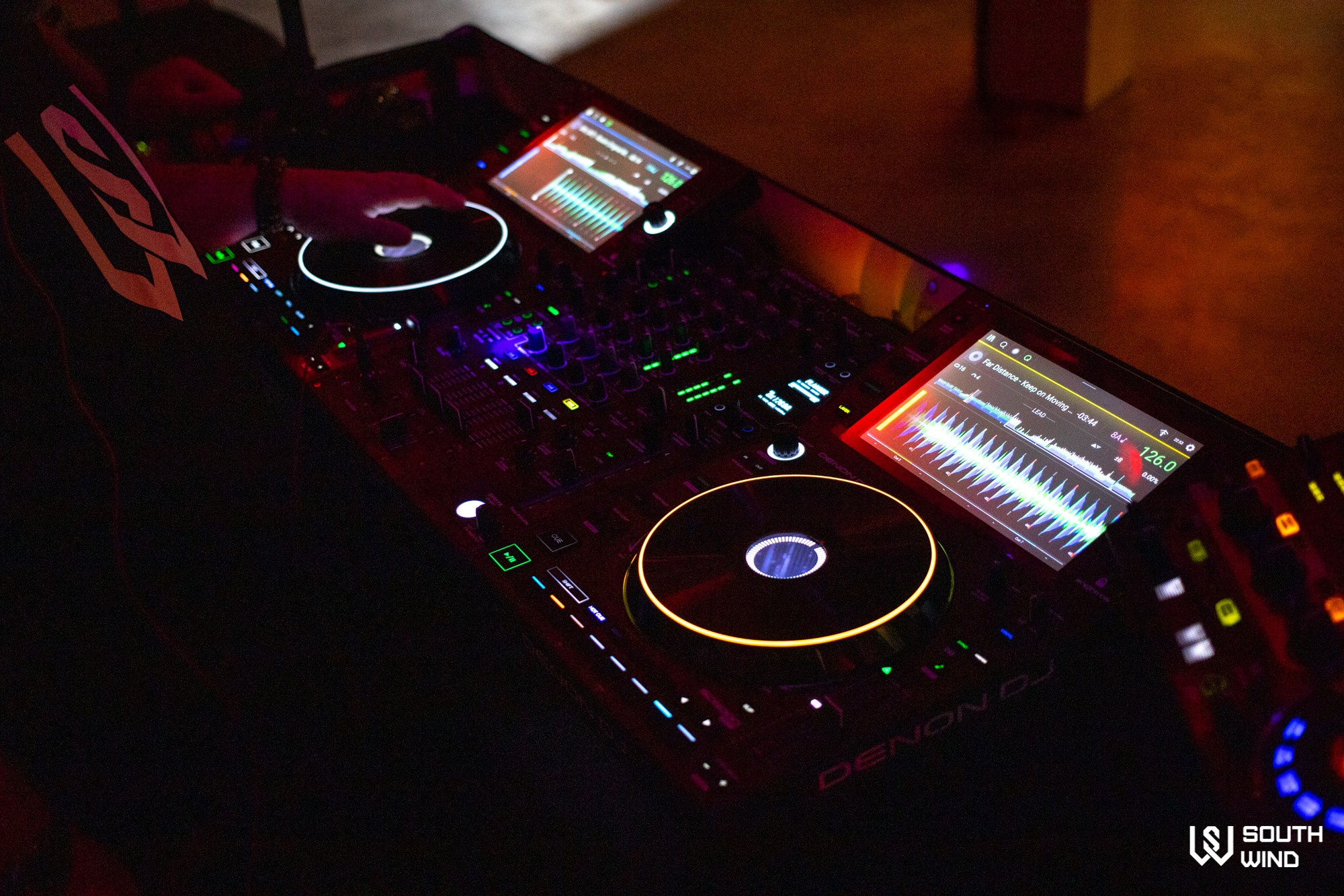 14 09 Вечеринка South Wind в Стереодаче. Репортажный, промышленный и маркетплейс-фотограф Дмитрий Чернат