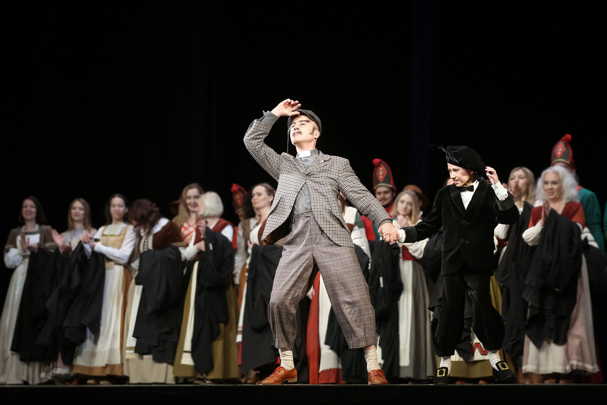 Сатана там правит бал: «Фауст» Гуно в Новой опере. Дарья Письменюк / Darya Leitstern — фотограф, музыкант, журналист, путешественник