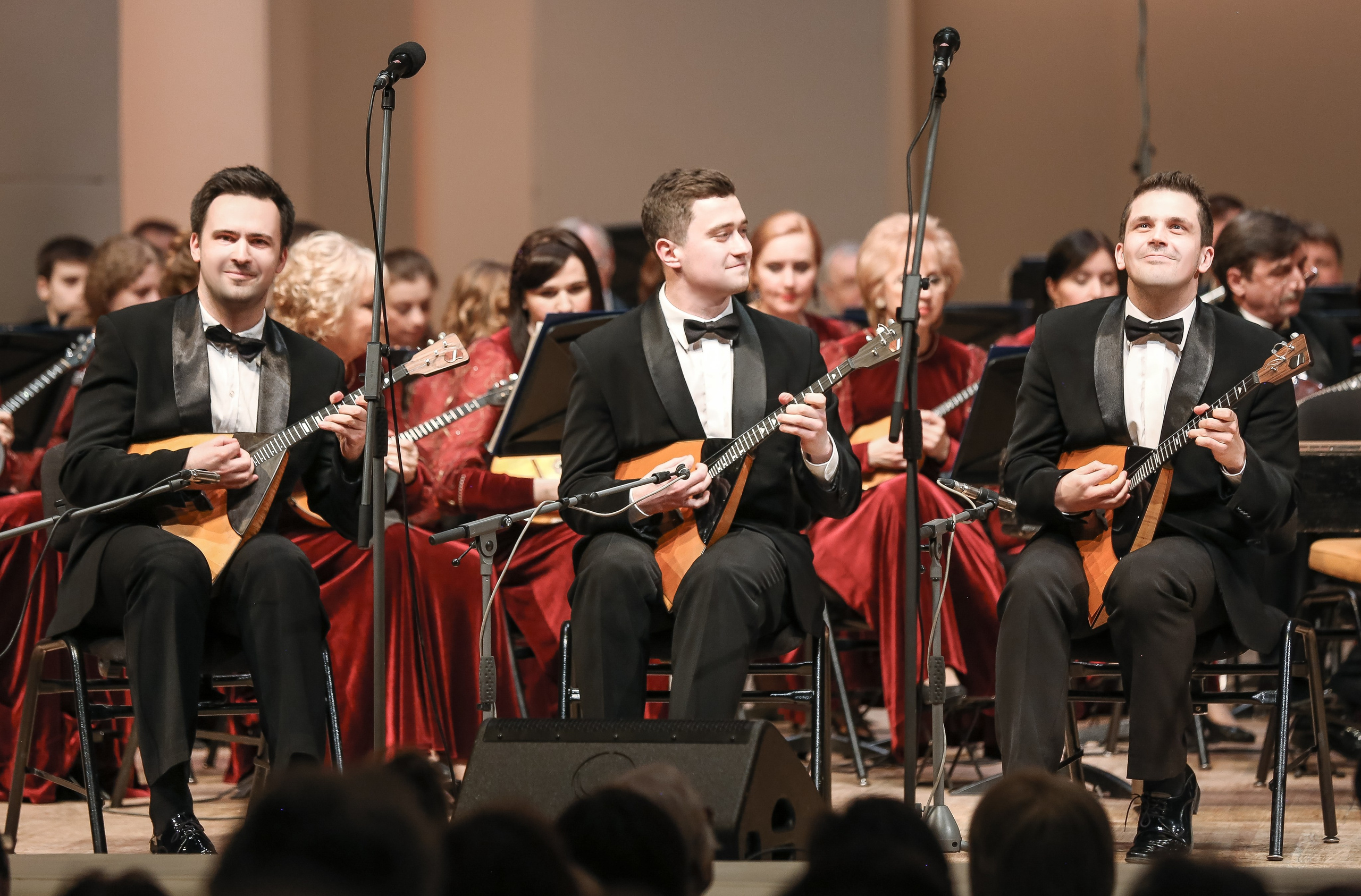 Концерт «Один виток вокруг планеты» ко Дню космонавтики. Дарья Письменюк / Darya Leitstern — фотограф, музыкант, журналист, путешественник