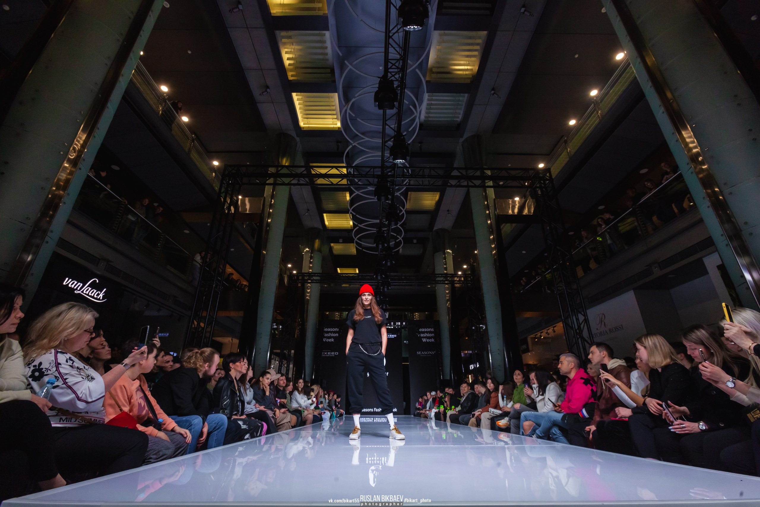 Season Fashion Week 2022. Главная