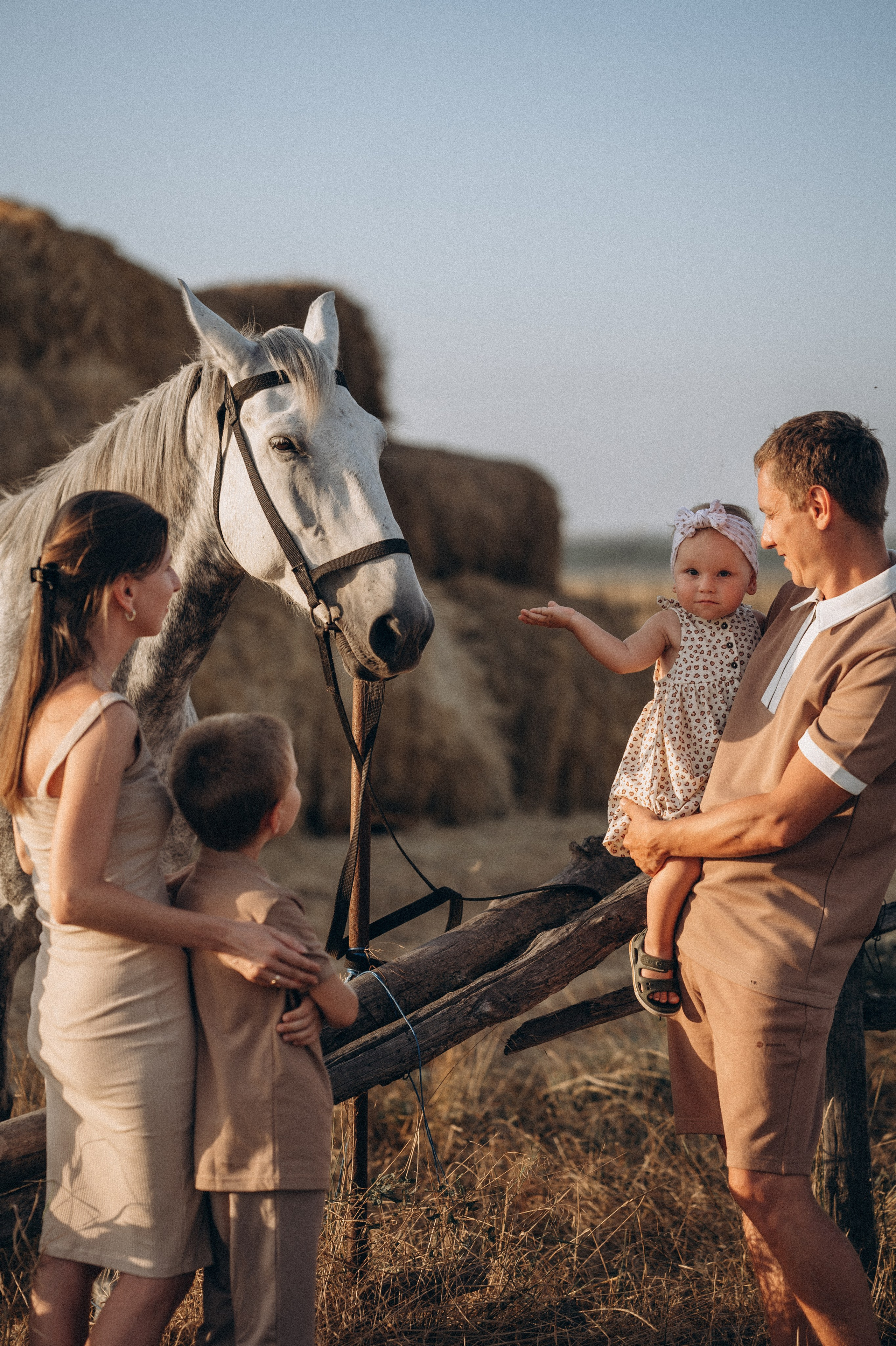 Александр, Ольга, Лева и Маша. Фотограф Горбенко Анна