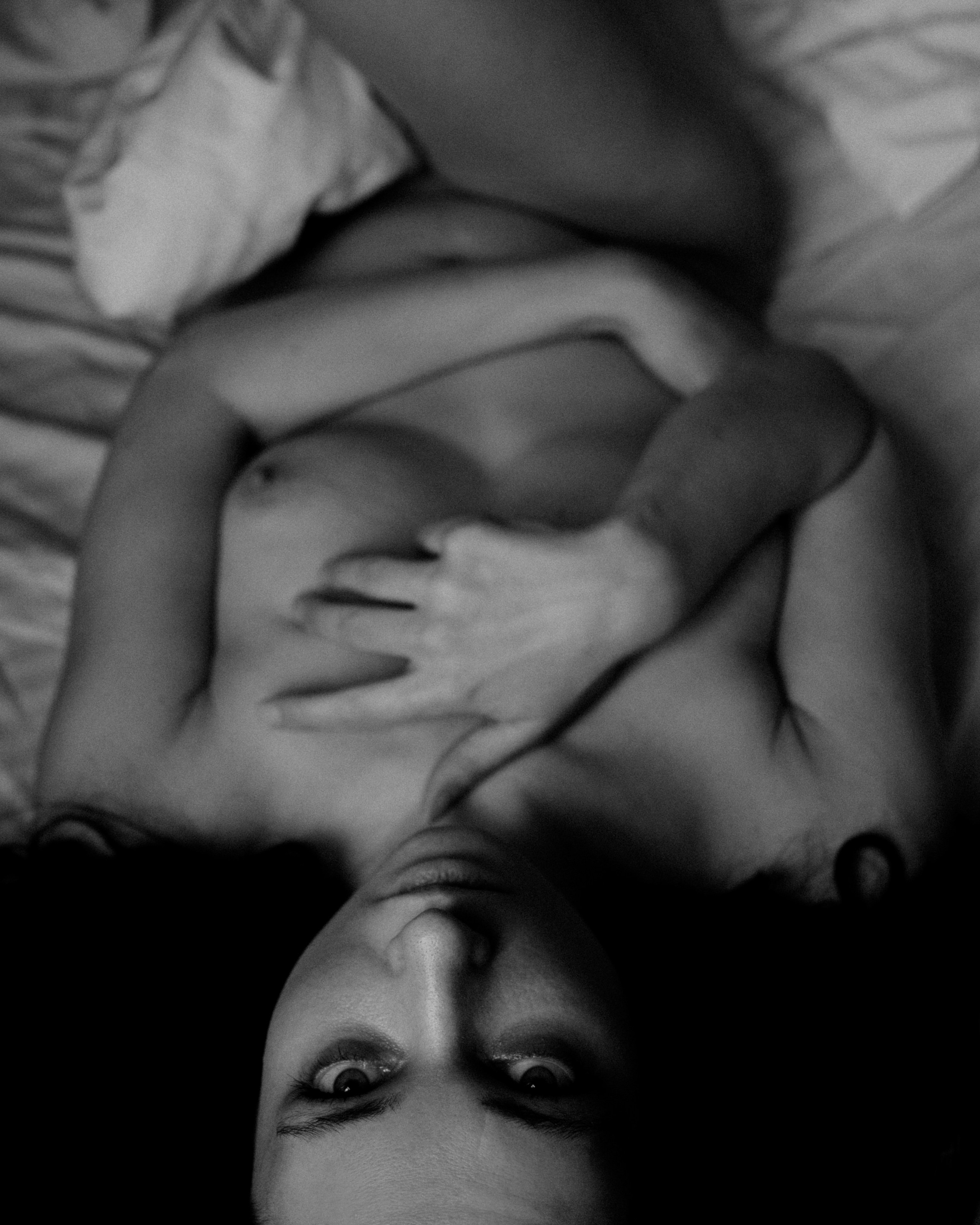 Обнажение. I am Diana, a portrait photographer. I take pictures around the world