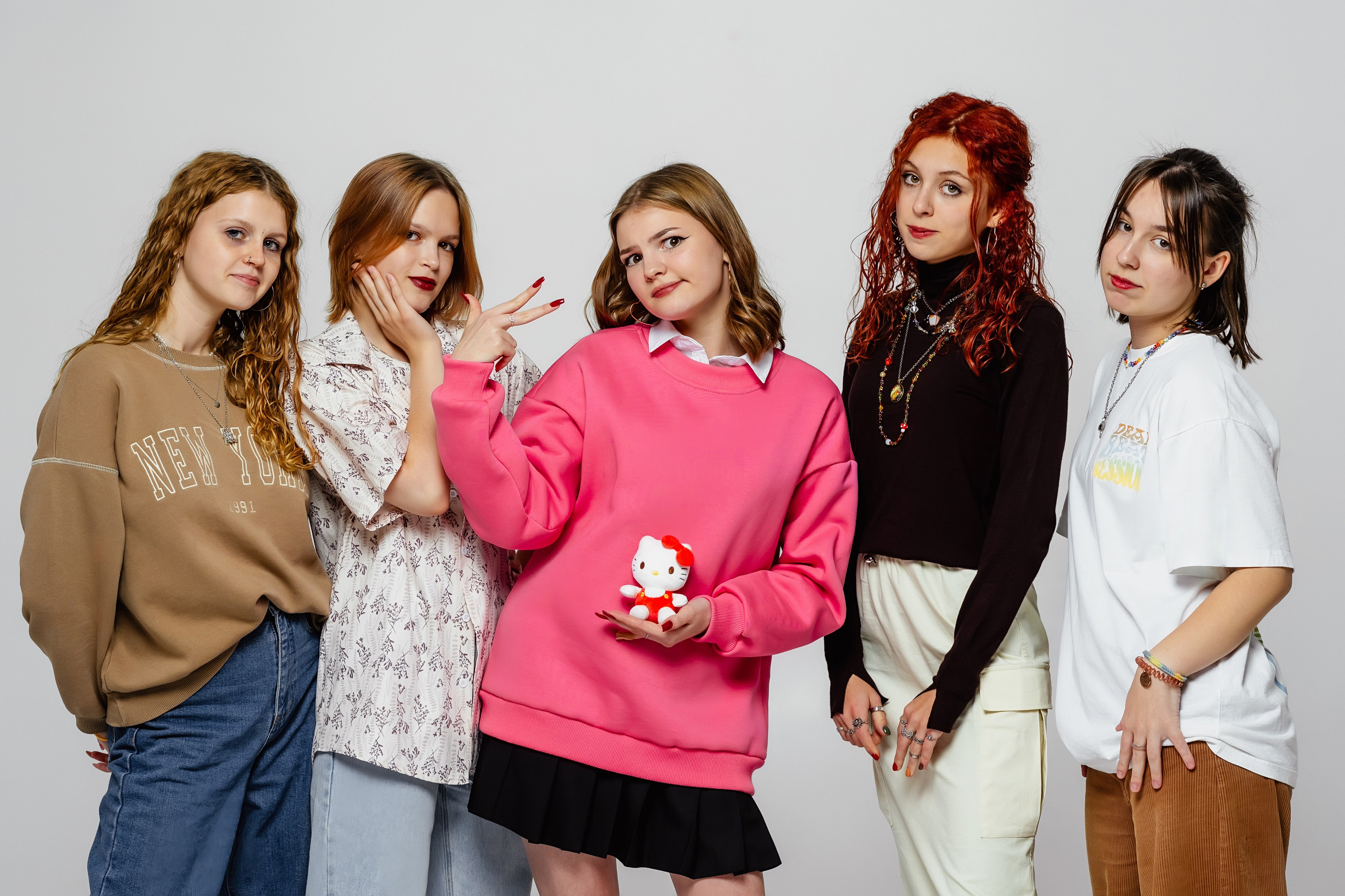 Выпускные школьные альбомы, детсадовские альбомы — Заречный, Пенза, Россия.