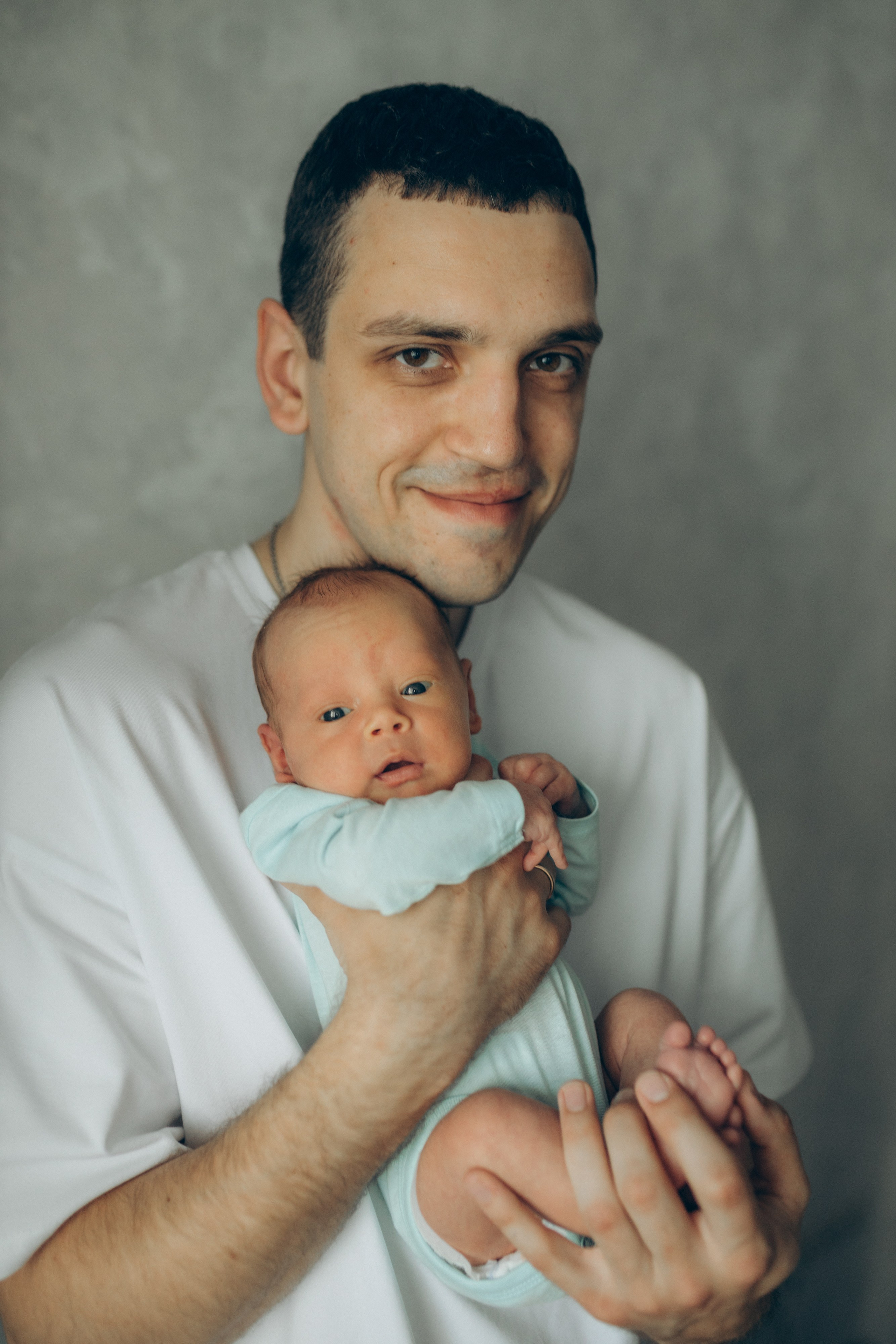 Ира, Дима, Кирюша, бабушка и Тайсон. Семейный фотограф и фотограф на роды в Ростове-на-Дону Мухина Виктория