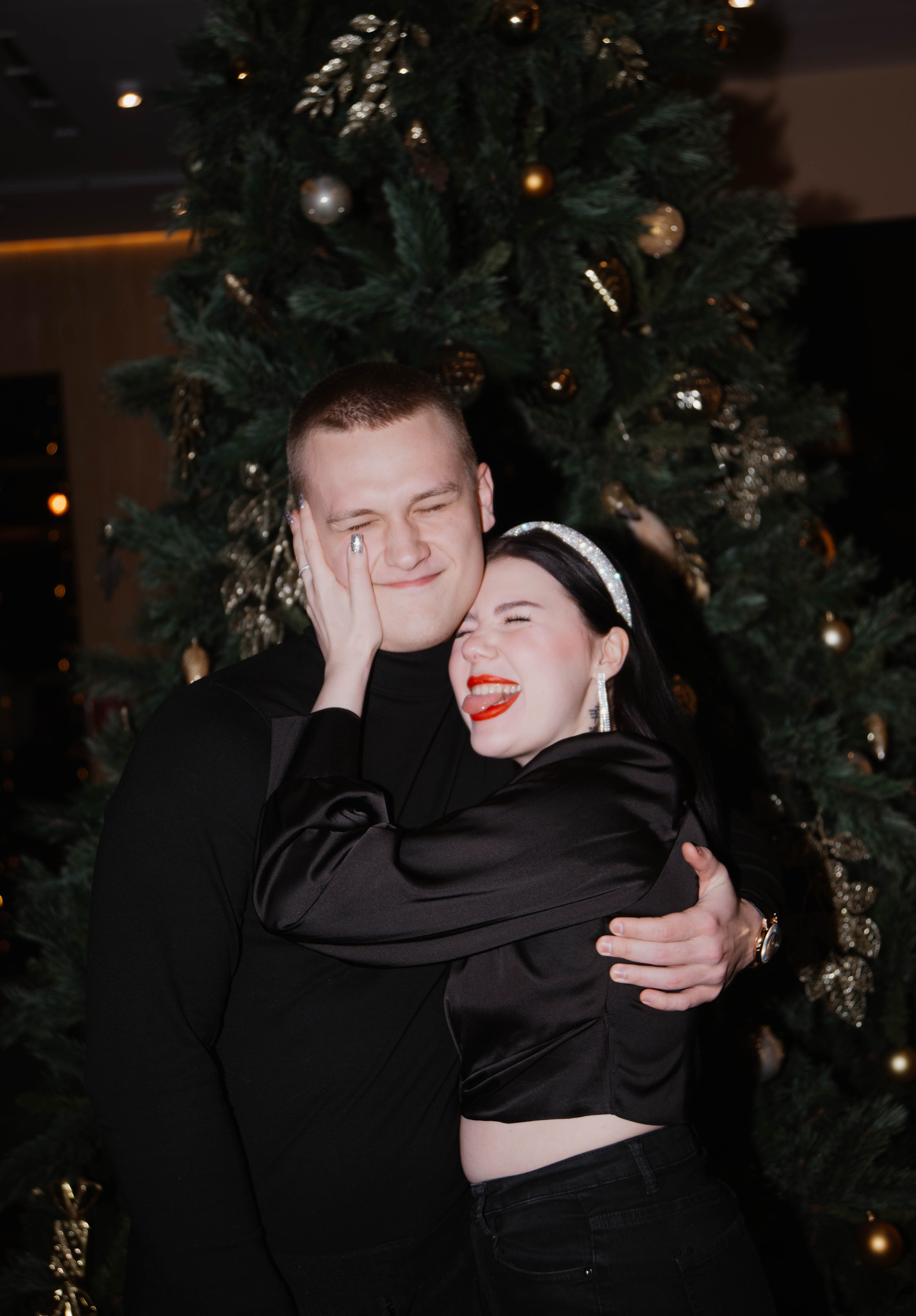 Праздник в стенах клубного пространства «Своя Среда». Ксения Glossa. Портретный и репортажный фотограф в Самаре