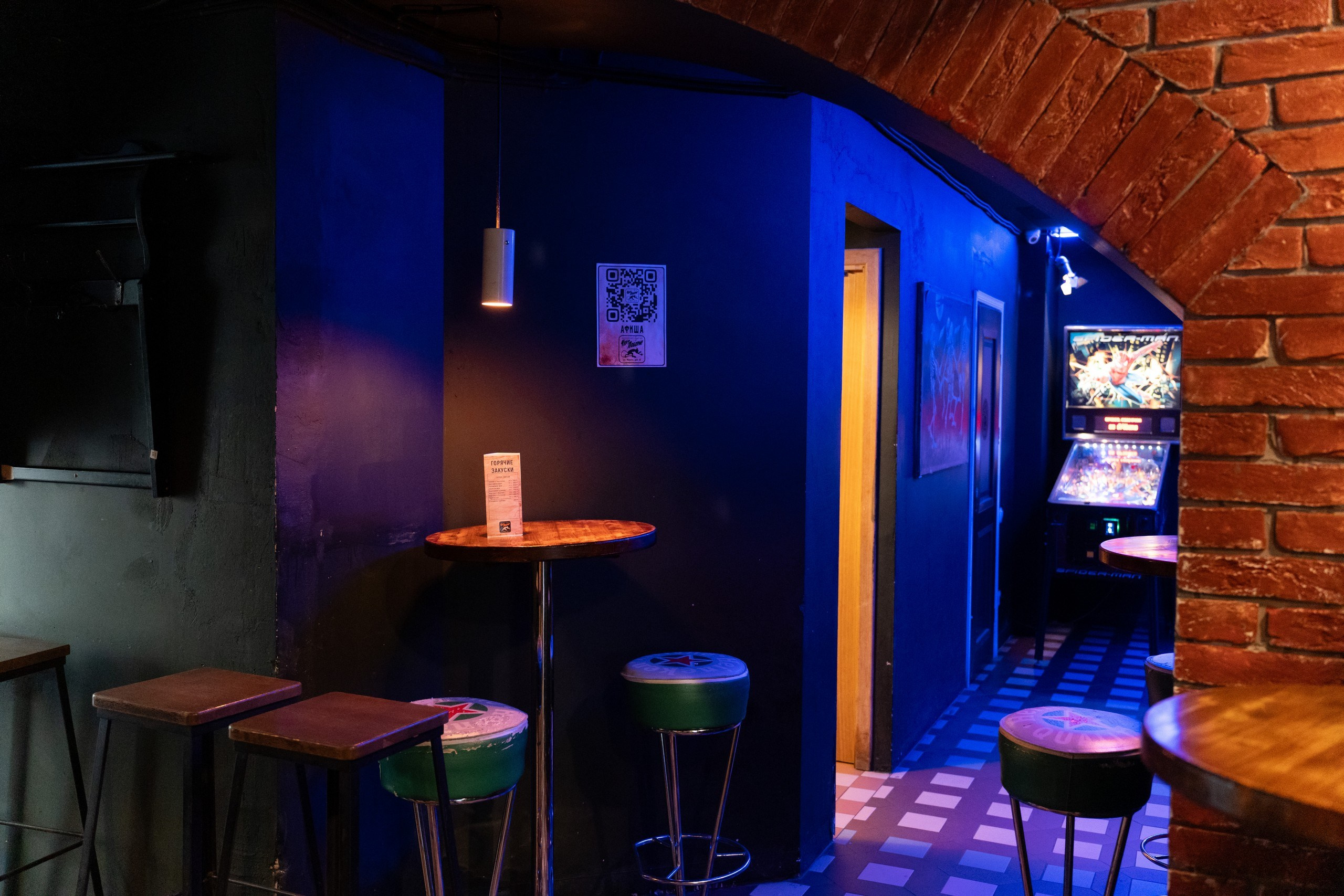 Звонтья. Репортажная съёмка в Санкт-Петербурге, Константин Петров