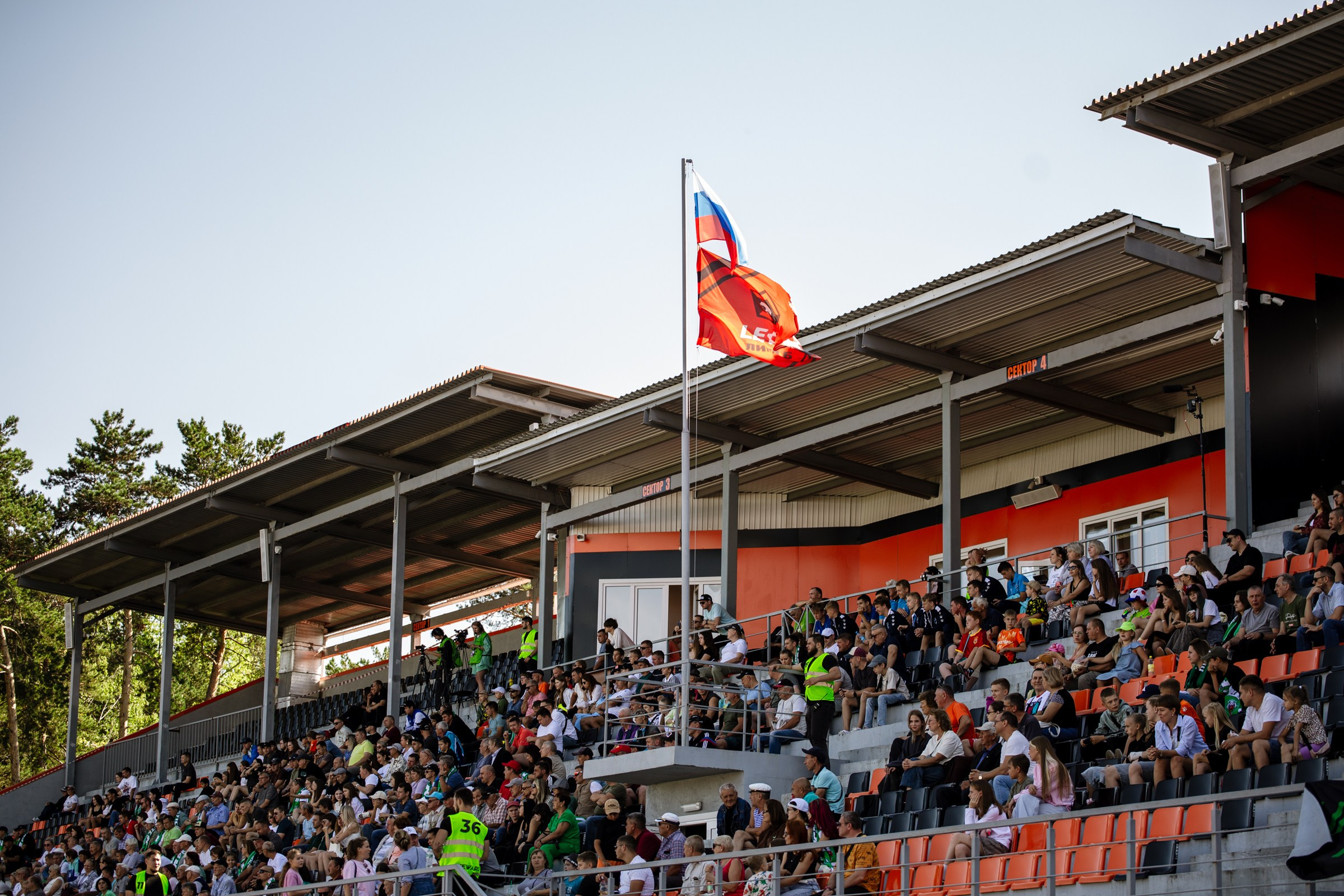 Первенство России по футболу LEON-Вторая лига Б | ФК Иркутск — Чертаново (Москва) | 24.08.25. Фотограф в Иркутске Евгения Айвазова