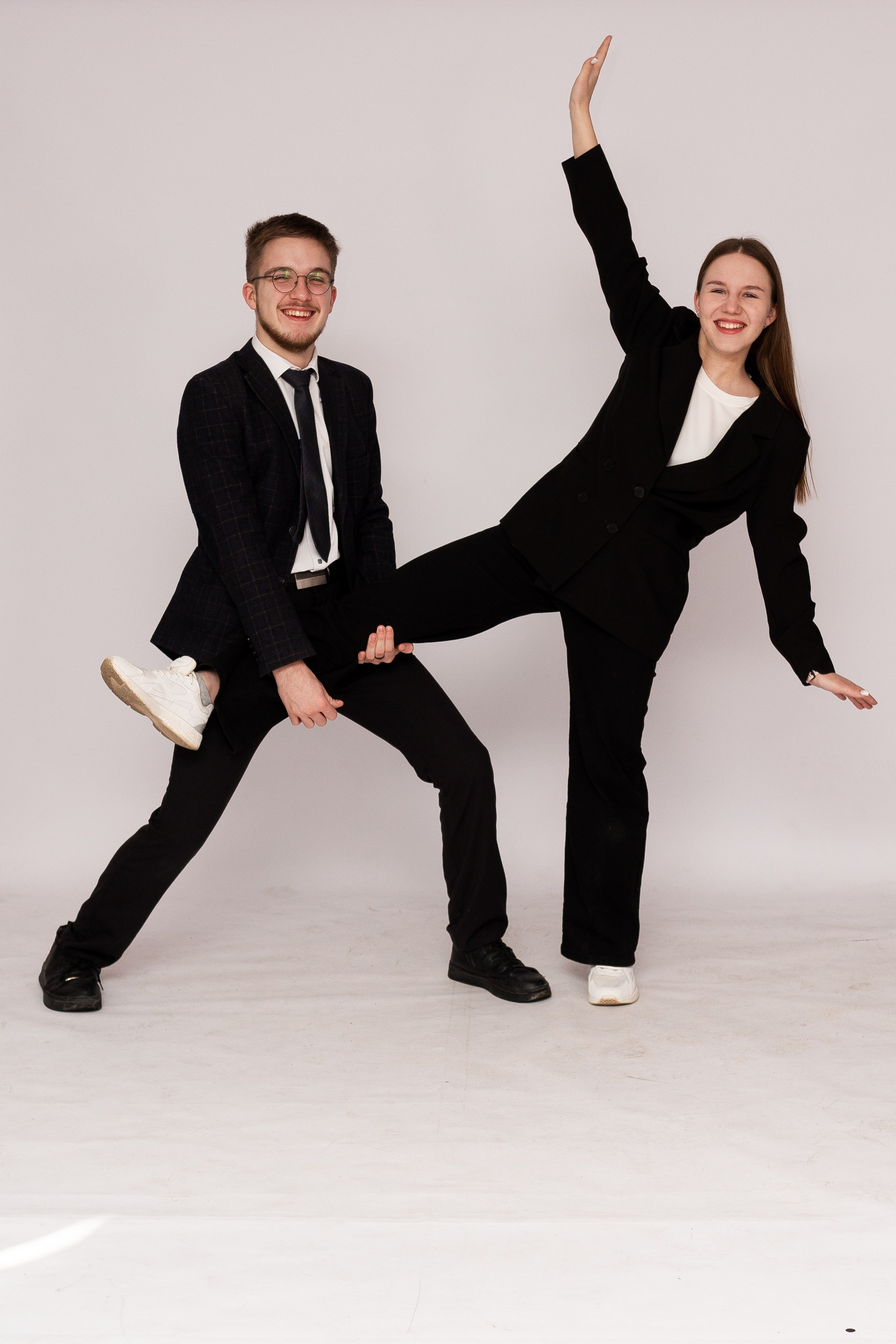 Студия. Выпускники Старшая школа. Выпускные Альбомы и Фотосессии п. Кавалерово