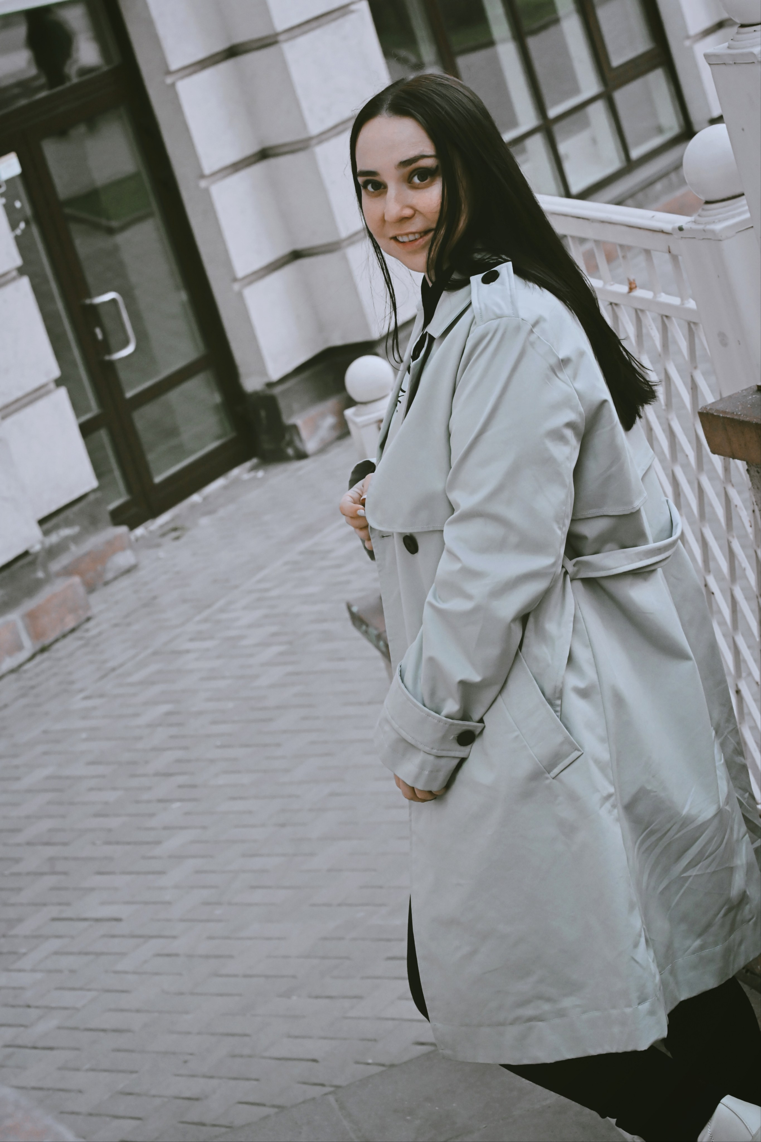 Женская фотосессия в поле с подсолнухами и ромашками. Фотограф в Ярославле Владимир Летуновский