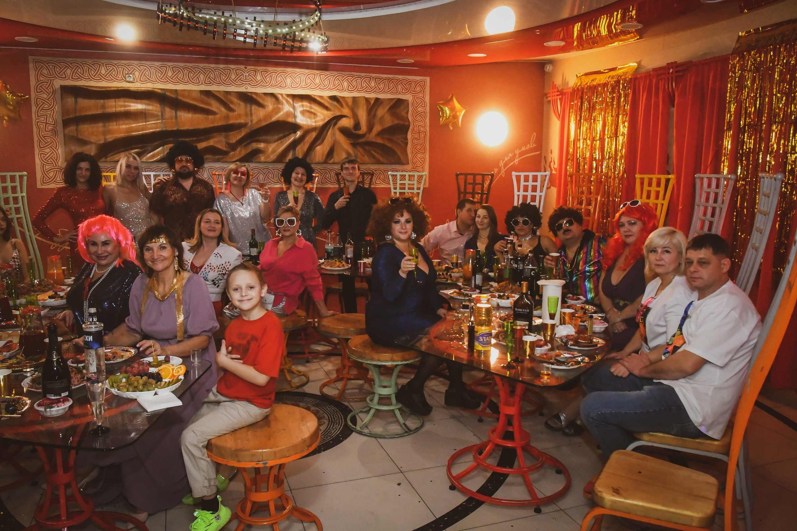 Свидетели дискотеки 80х. Репортажный и детский фотограф в Новосибирске