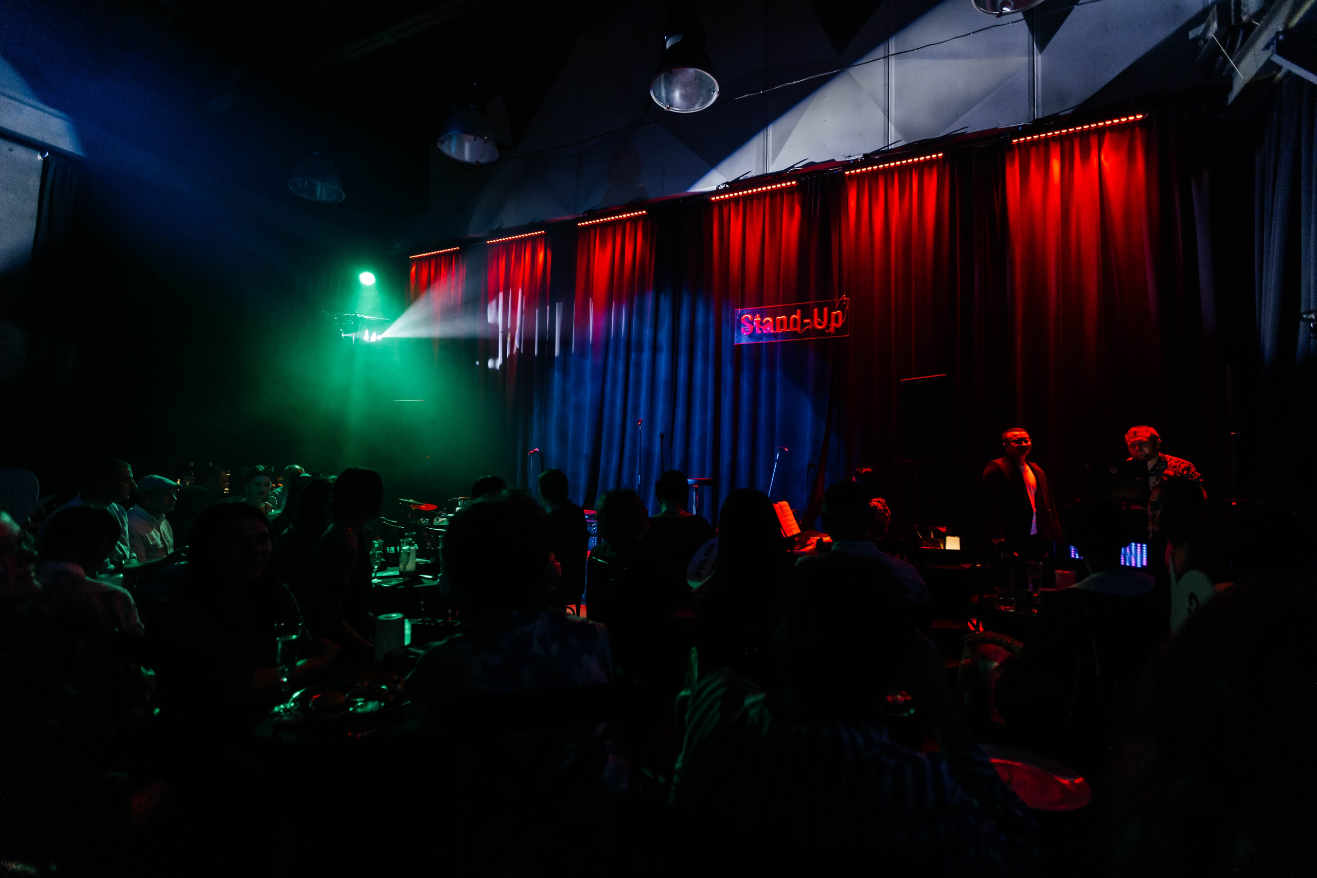 Репортаж. Фотограф во Владивостоке Максим Цой