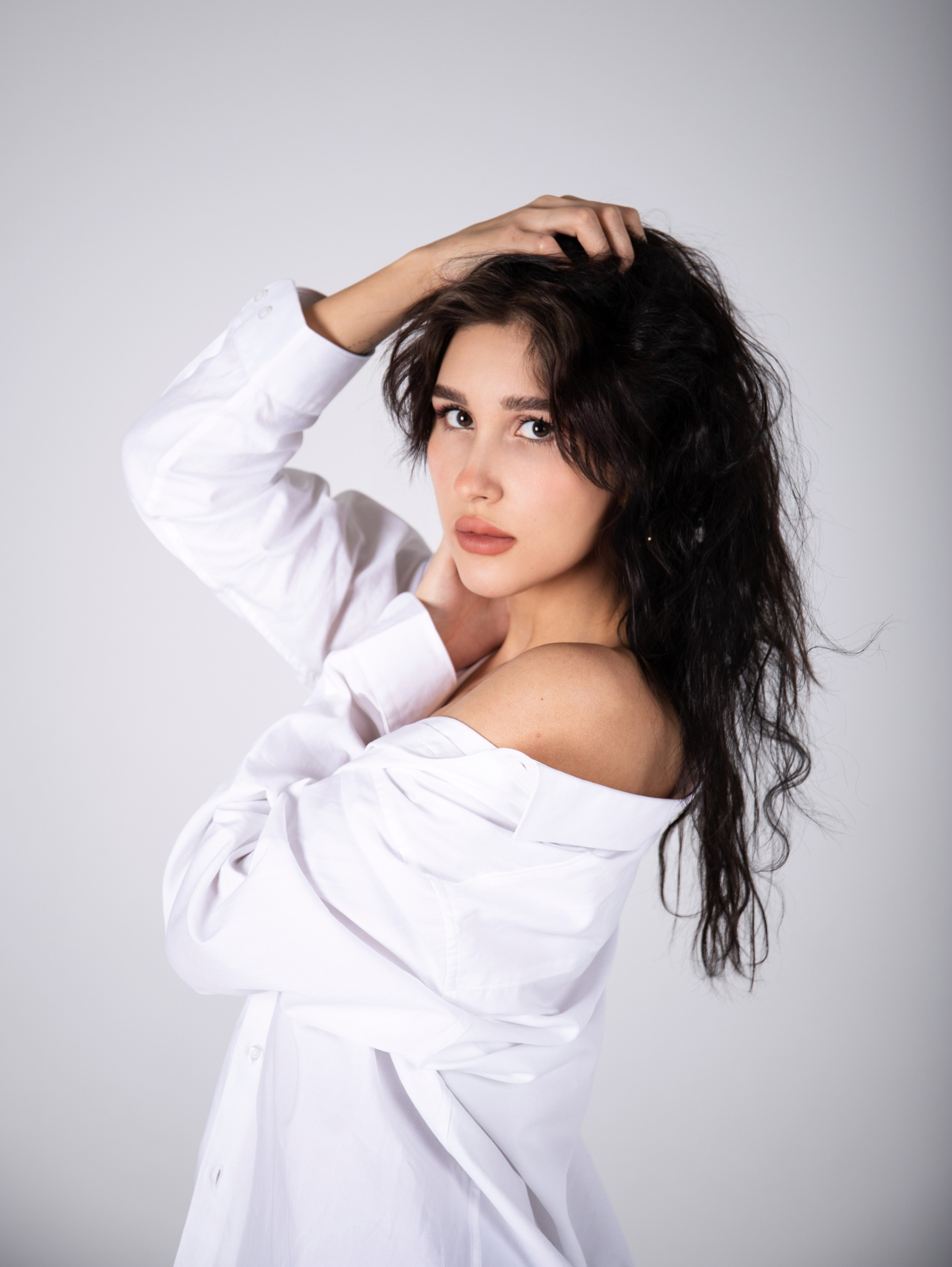 На циклораме. Свадебный и семейный фотограф в Москве Мила Широких