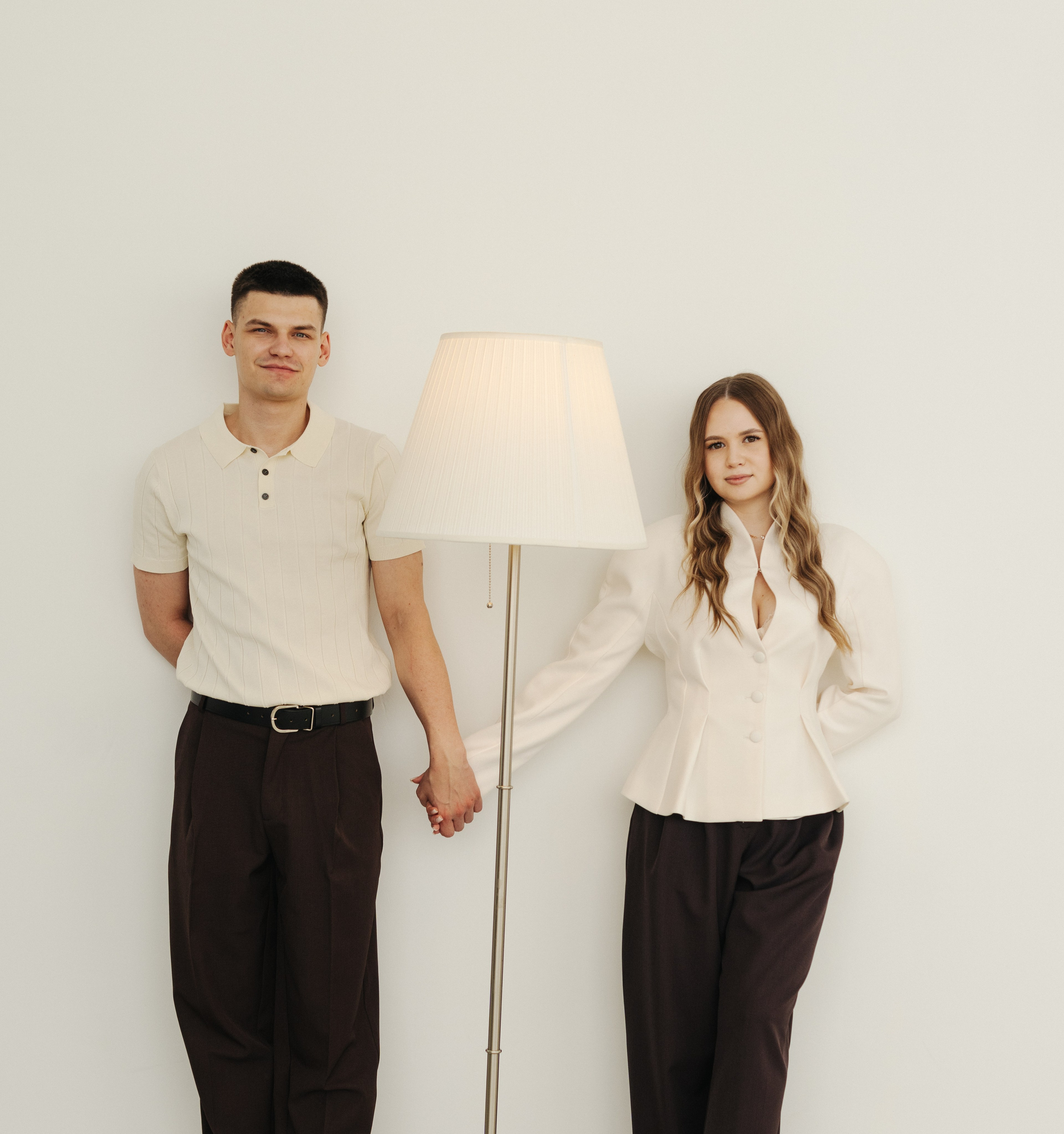 Danila & Olesya. Я — Алёна и я фотографирую красиво (е)