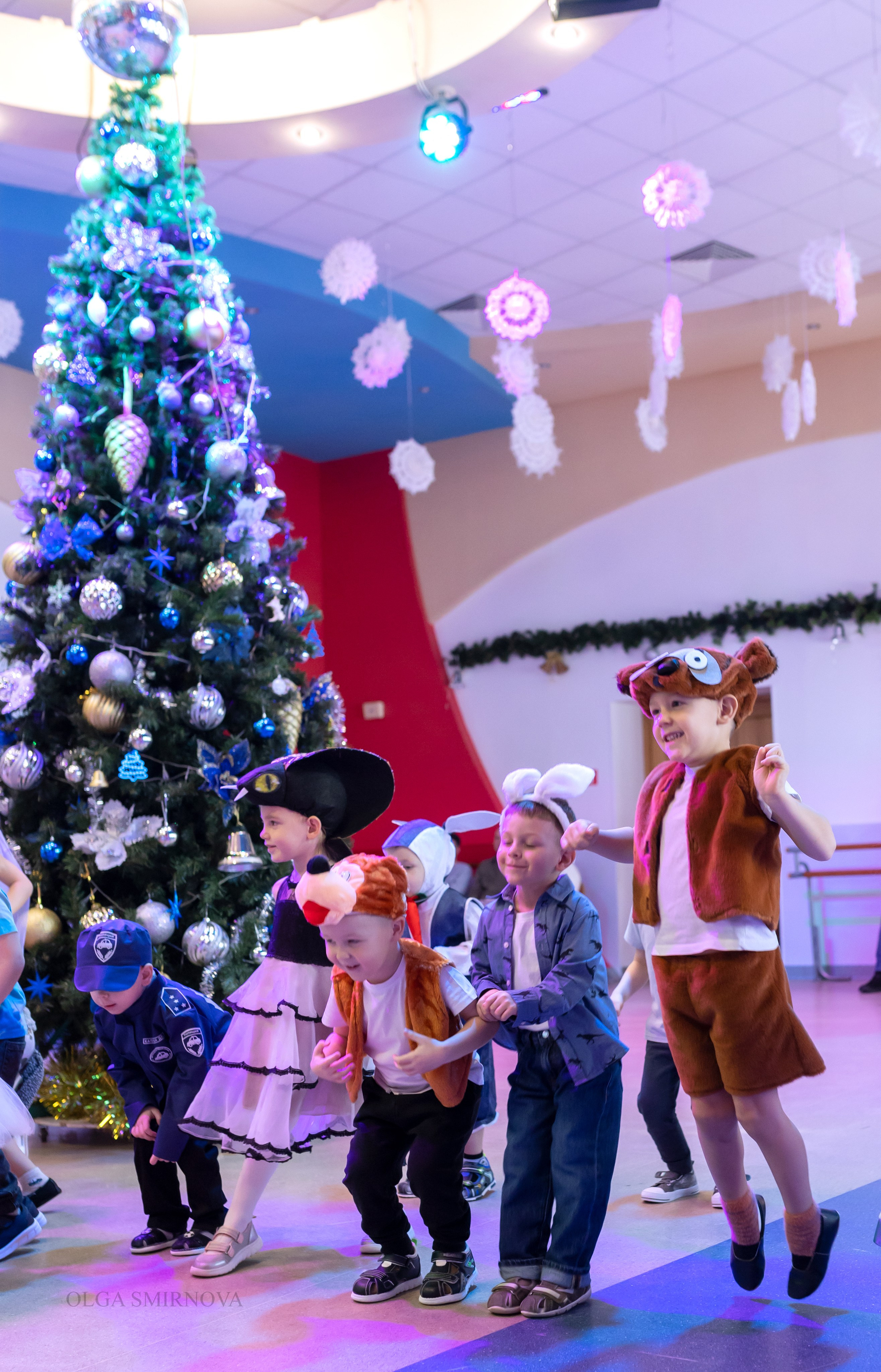 Утренник в ДОФ 04.01.25. Ольга Смирнова юрист, фотограф