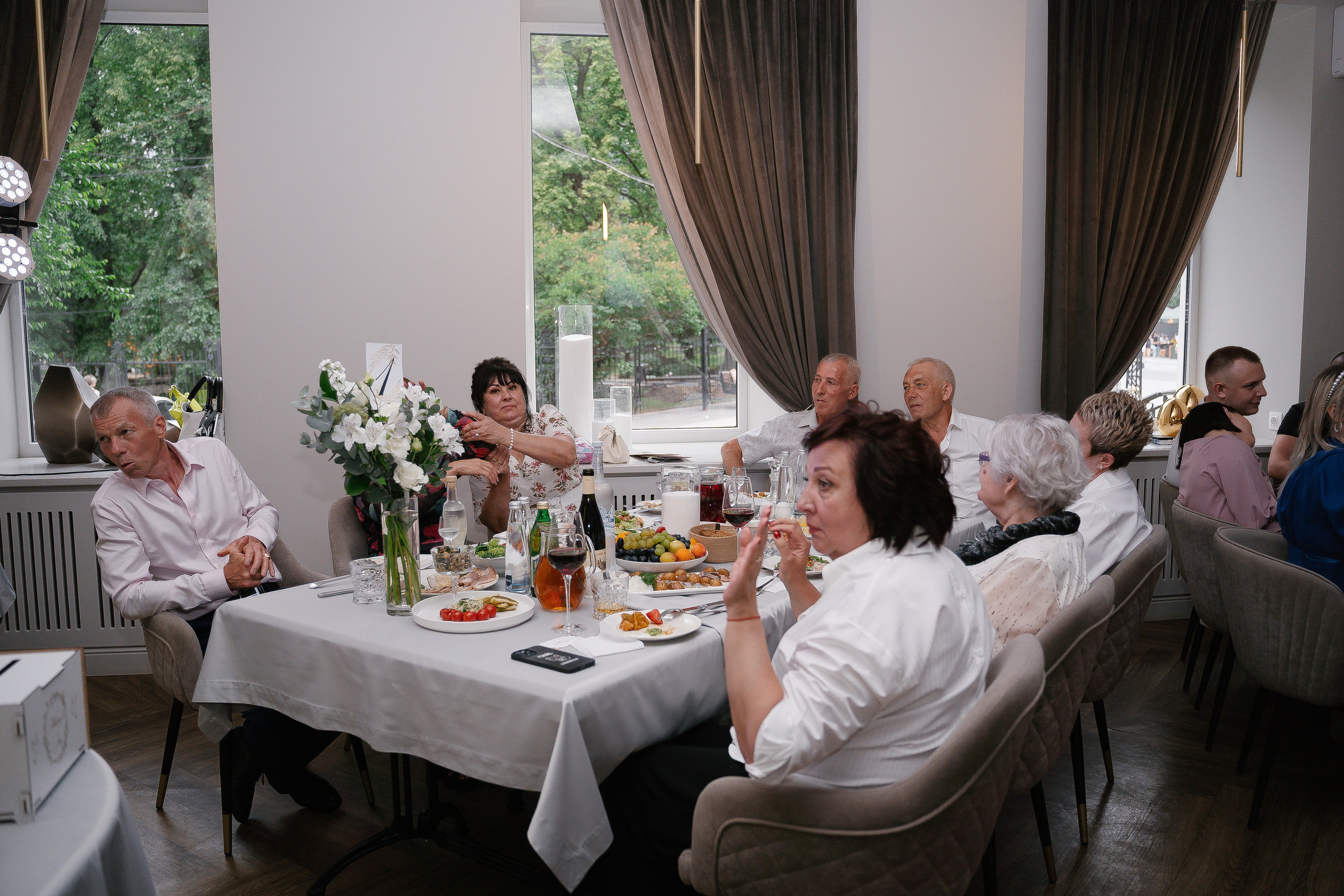 Свадебный банкет. Свадебные фотограф и видеограф в Саратове