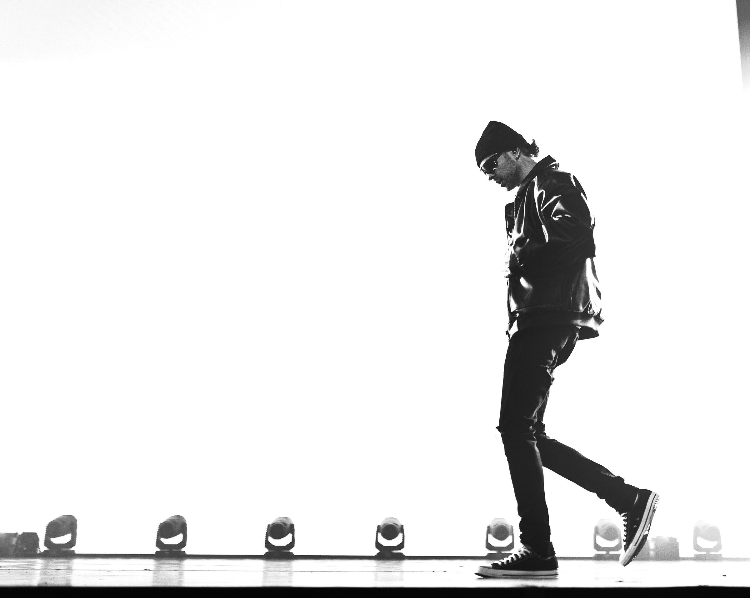 Портретный фотограф, свадебный фотограф, студийный фотограф, фотосессия Love Story, концертный фотограф, репортажный фотограф, коммерческий фотограф, фешн фотограф, международный фотограф, предметный фотограф