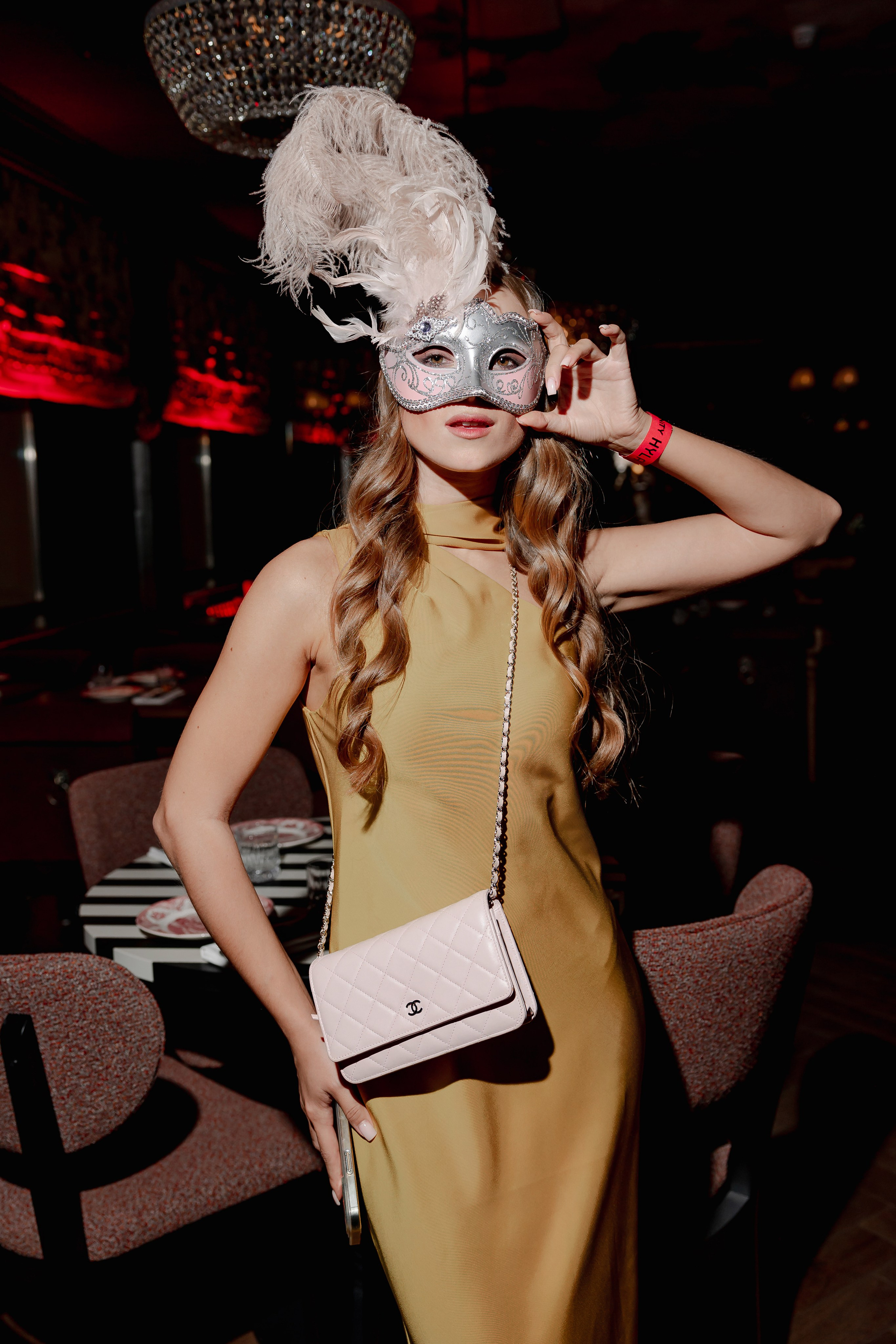 BURLESQUE BY COMMUNITY. Свадебный и контент фотограф в Москве — Юлия Барно (Баранова)