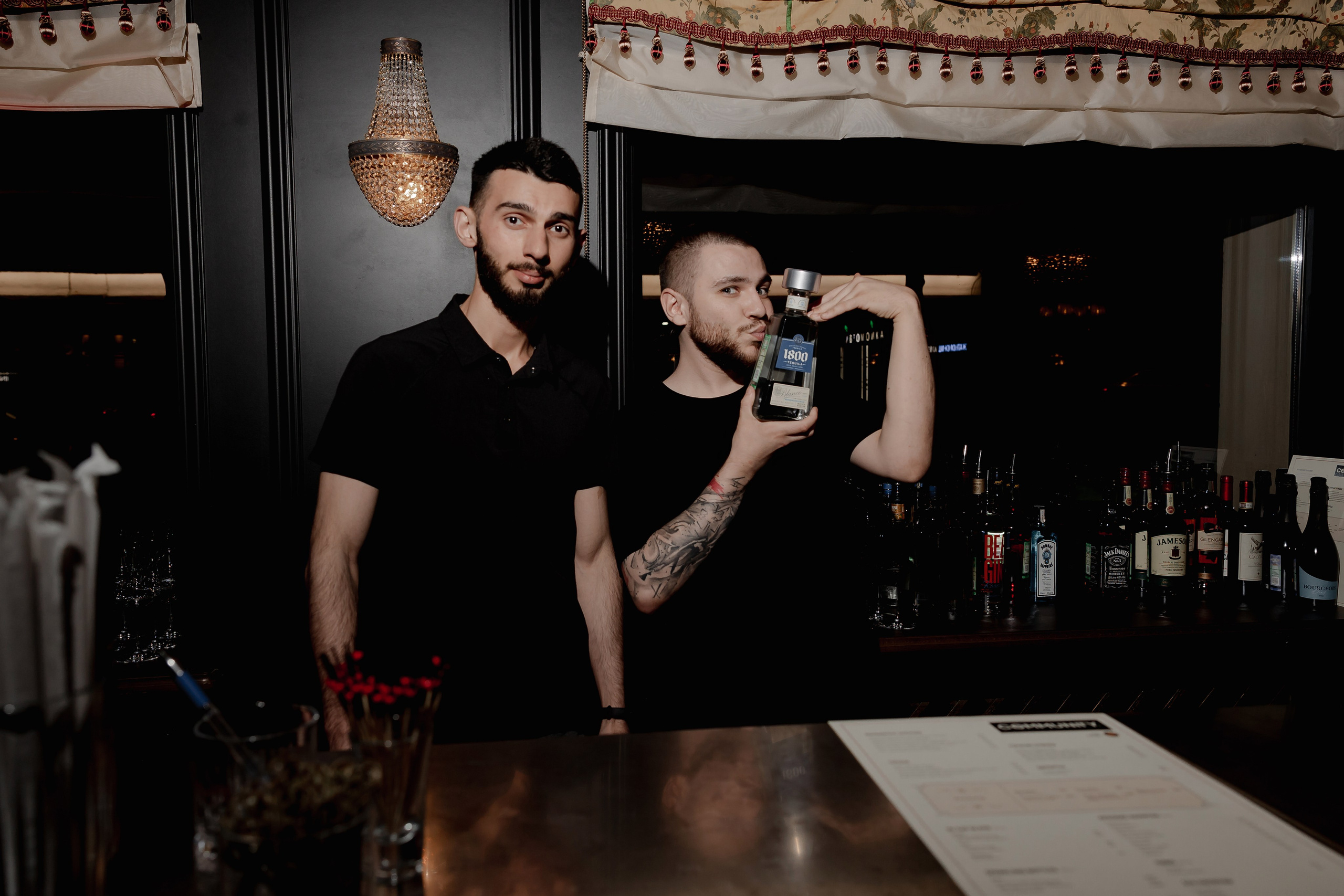 BURLESQUE BY COMMUNITY. Свадебный и контент фотограф в Москве — Юлия Барно (Баранова)