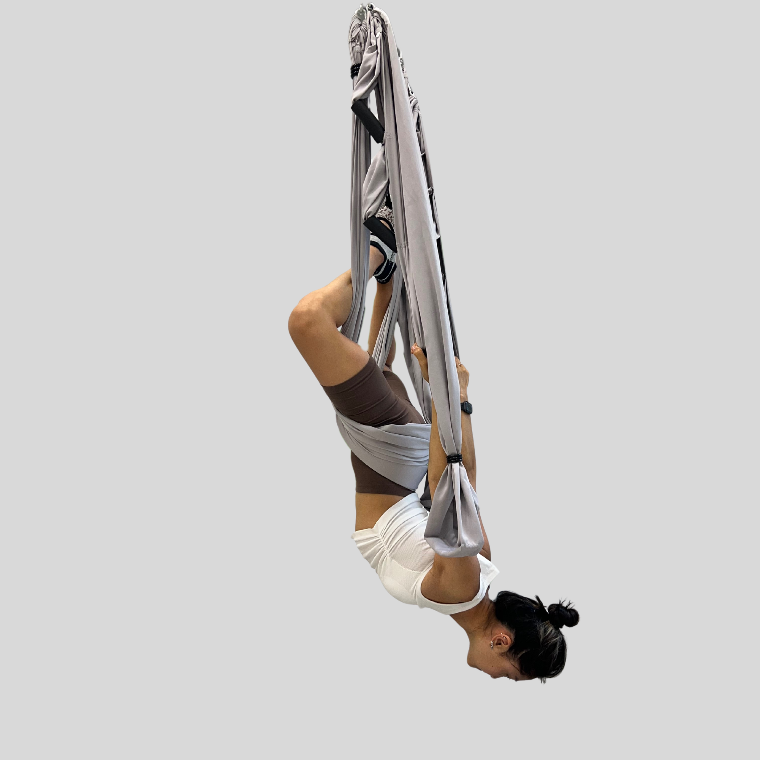 Флай йога, aerial yoga, аэро йога, связка в гамаке, позы в гамаке, aerial yoga exercise, fly yoga practice, fly yoga low, низкий гамак. Преподаю и провожу обучение по флай йоге