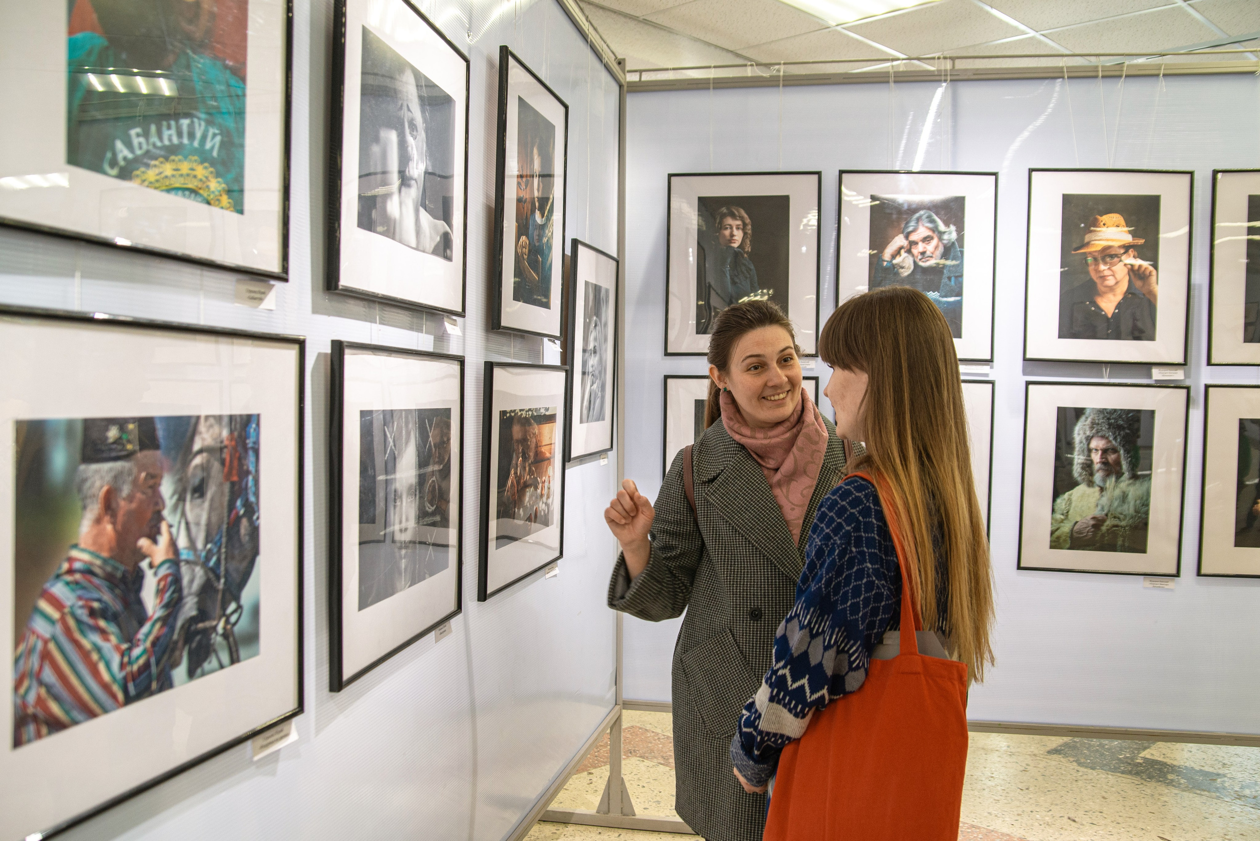 Выставка «Перекрёстки». Фотообъединение Самарского областного отделения Союза журналистов России
