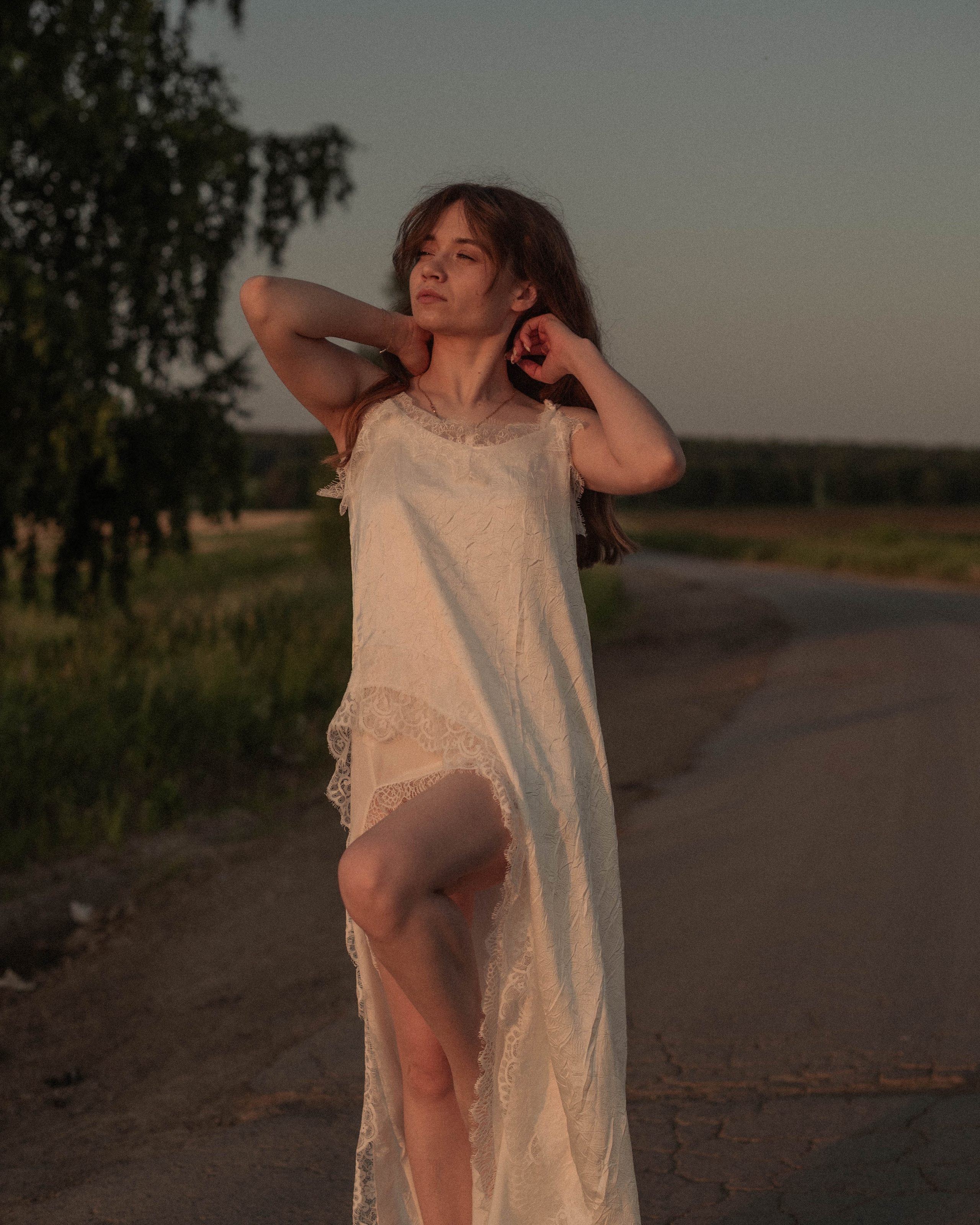 Настя. Женский фотограф. Создатель украшений ручной работы. Модель
