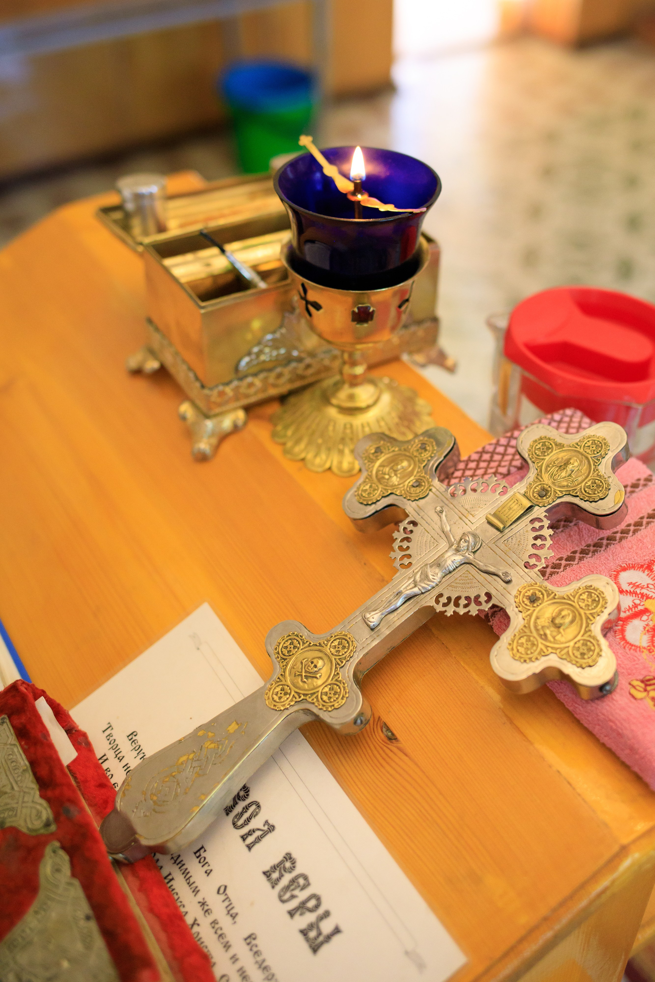 Фотосъёмка таинства крещения и крестин в городах Я фотограф снимающий венчания в городах Минеральные Воды, Пятигорск, Кисловодск, Ессентуки,. Репортажный и свадебный фотограф Пятигорск и КМВ