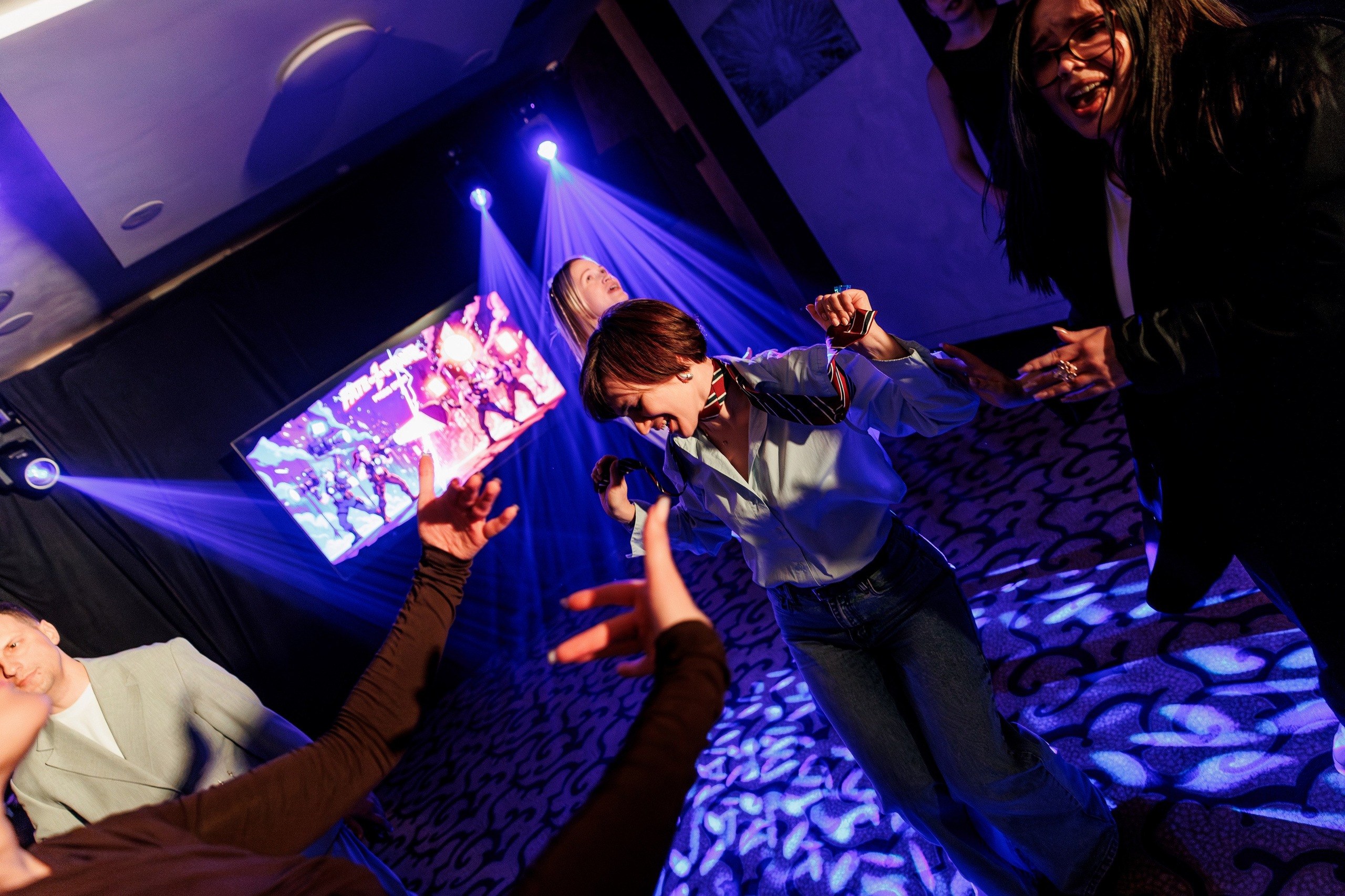 Creators. ILIAS BLACK — Фотограф свадеб и мероприятий в Минске и Беларуси