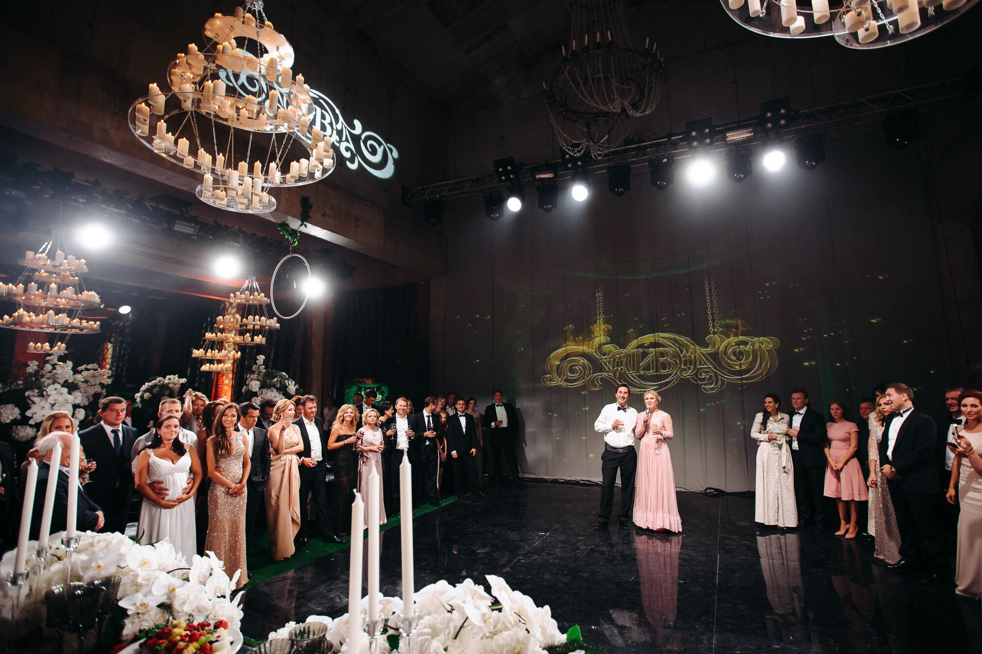 Свадьба в Москве, магический дом. Свадебный фотограф в Санкт-Петербурге и Москве Андрей Нестеров