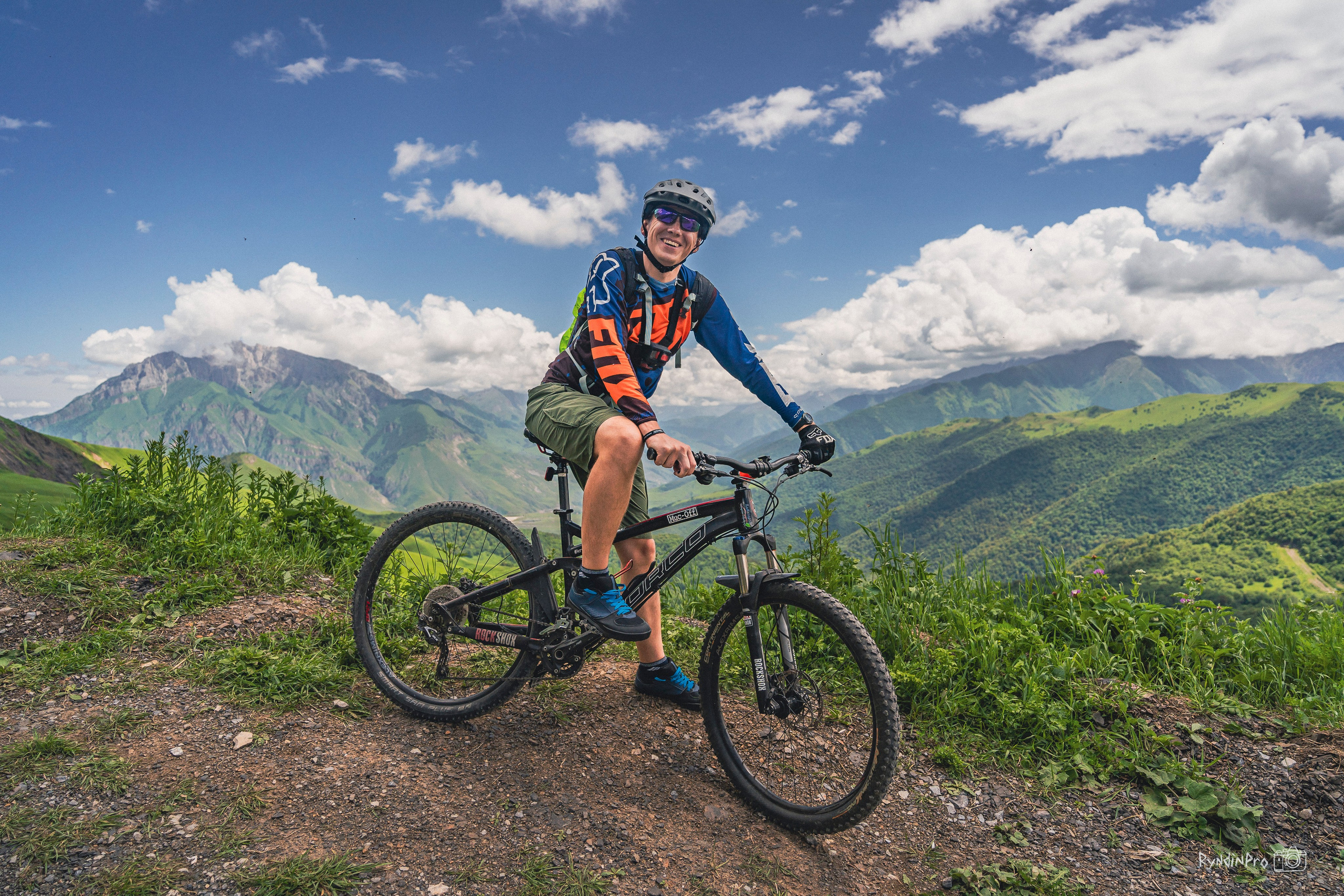 Велотур Осетия 16.06.2024 Ковальтур. Репортажный фотограф в Краснодаре Рындин Дмитрий