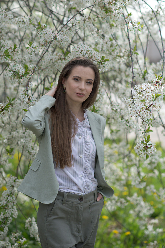 Цветущие сады. Свадебный фотограф Алёна Замотаева