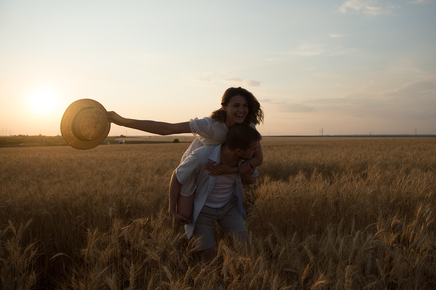 Лето. Люпины. Свадебный фотограф Алёна Замотаева