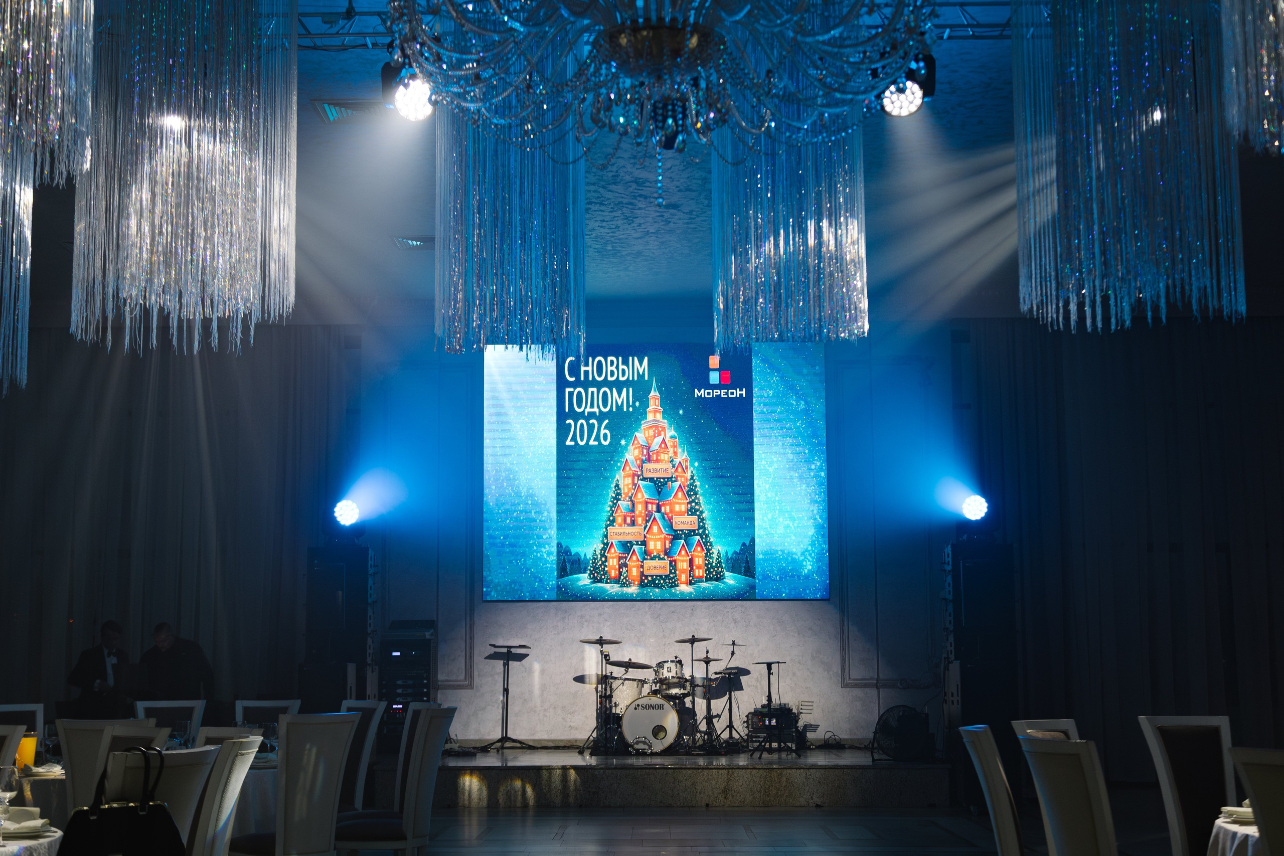 Новогодний корпоратив 2025. Артур Иликчян — Wedding & Event фотограф в Краснодаре