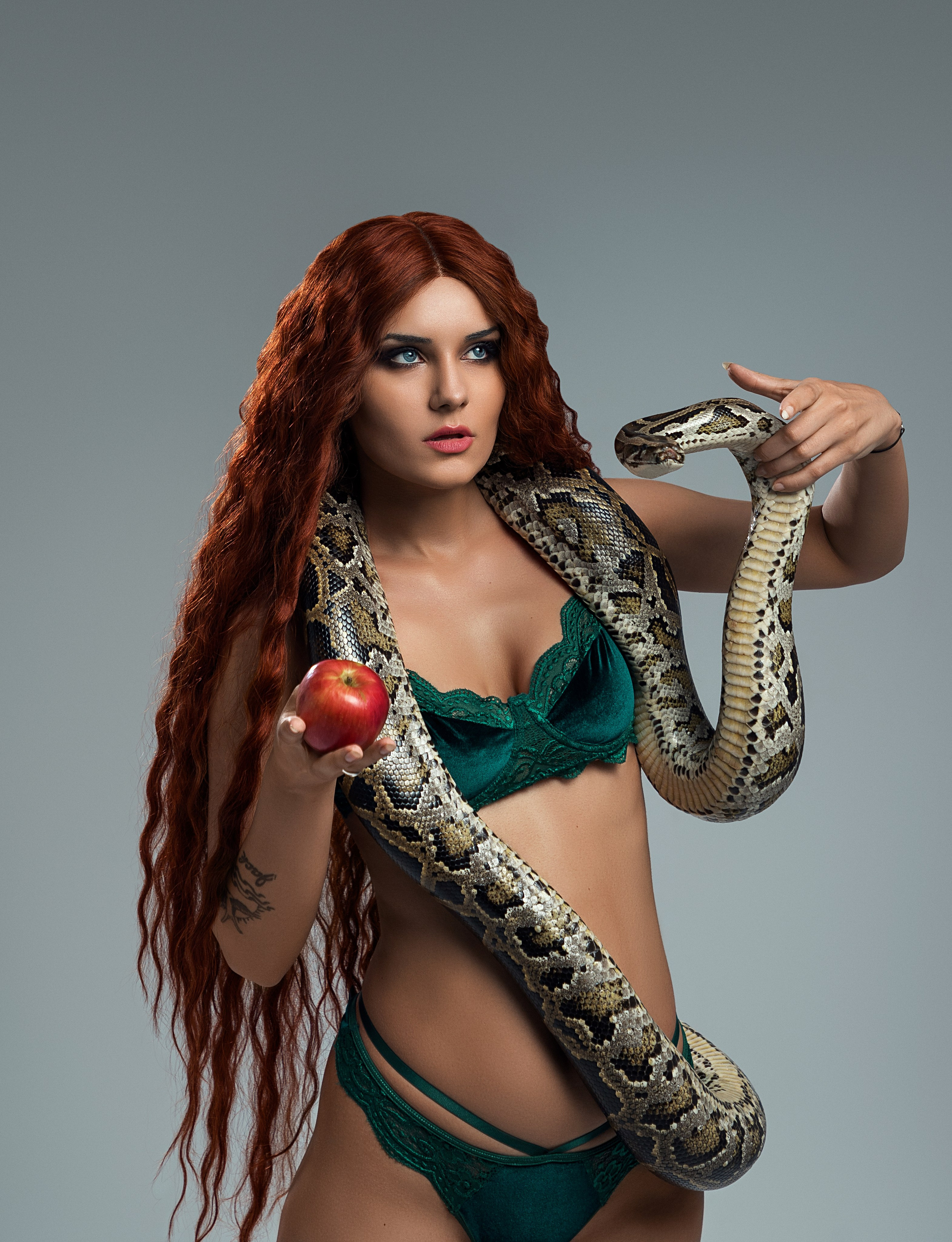 Фотопроект «Змея». Фотограф Тати Орёл