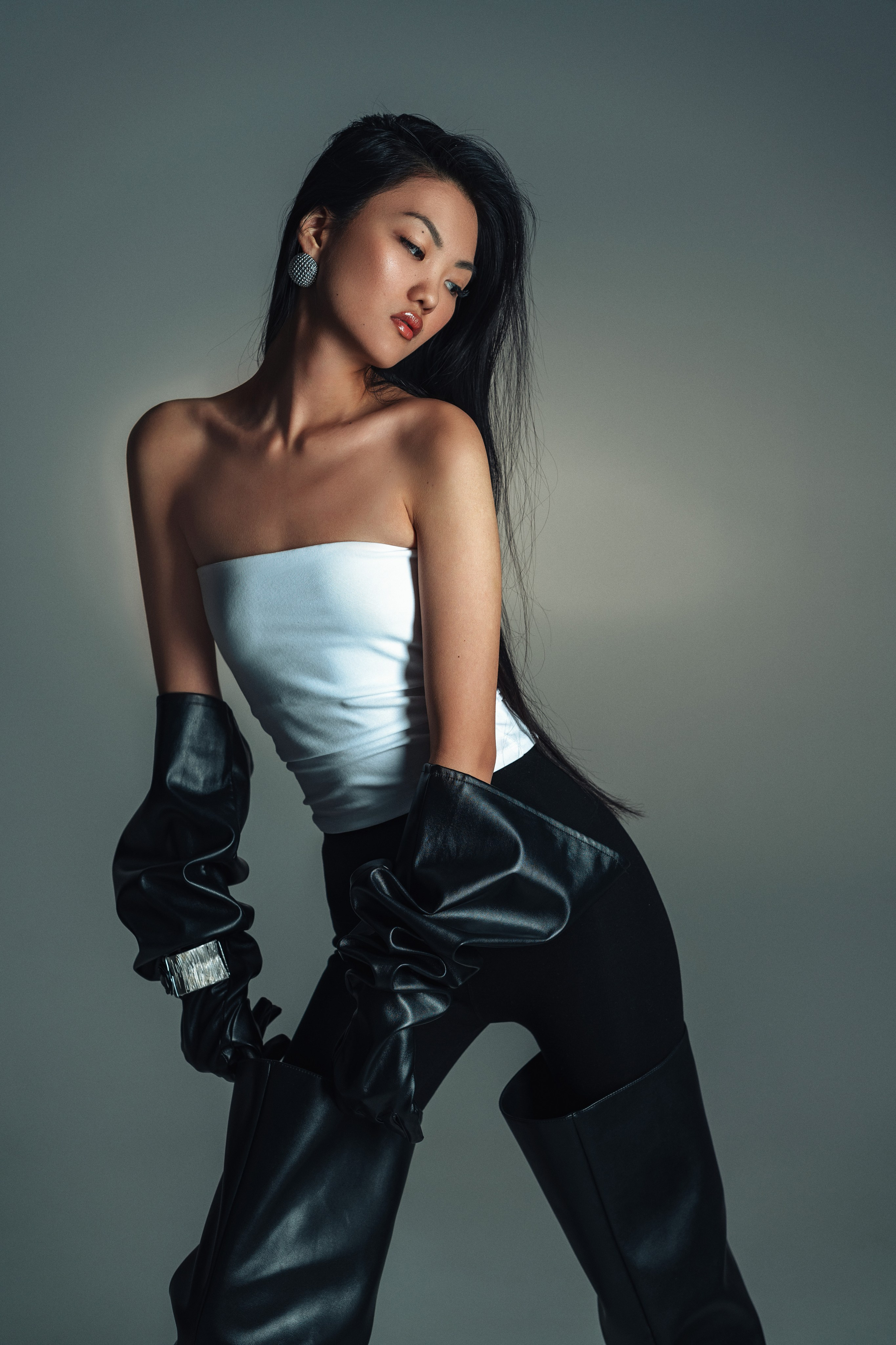 Женский портрет (в интерьере). Свадебный и портретный фотограф в Симферополе и Крыму