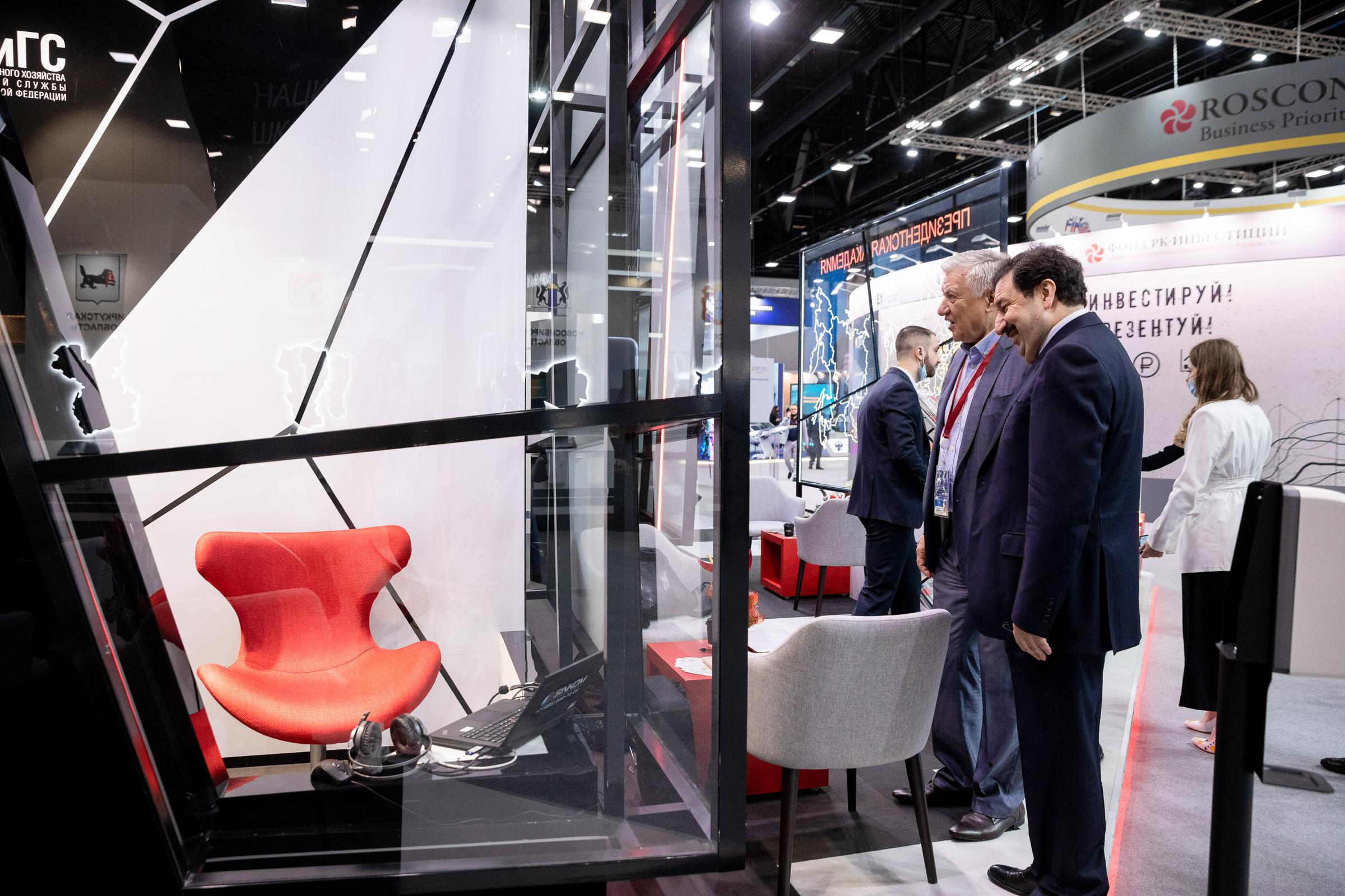 ПМЭФ 2021. Фотограф в Москве Даша Зуева