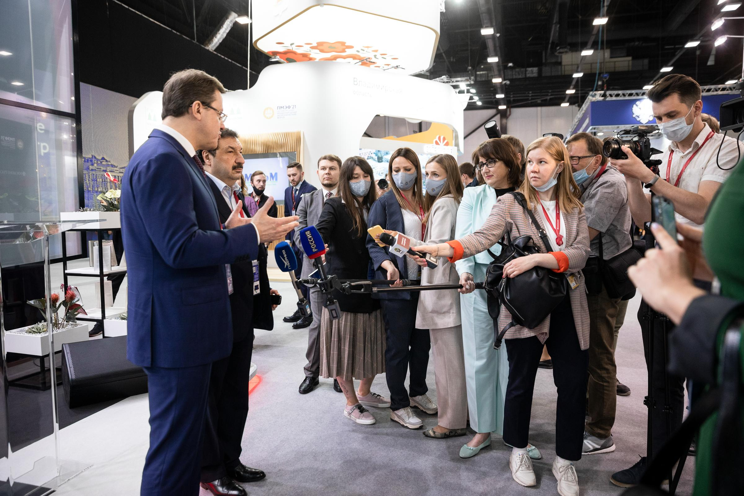 ПМЭФ 2021. Фотограф в Москве Даша Зуева