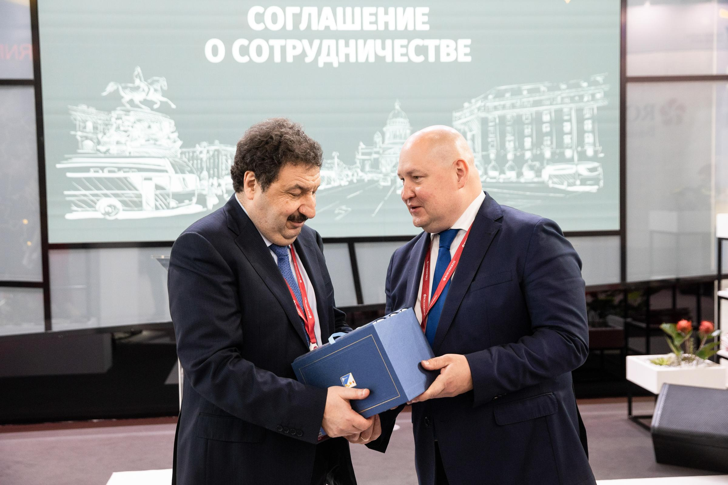 ПМЭФ 2021. Фотограф в Москве Даша Зуева