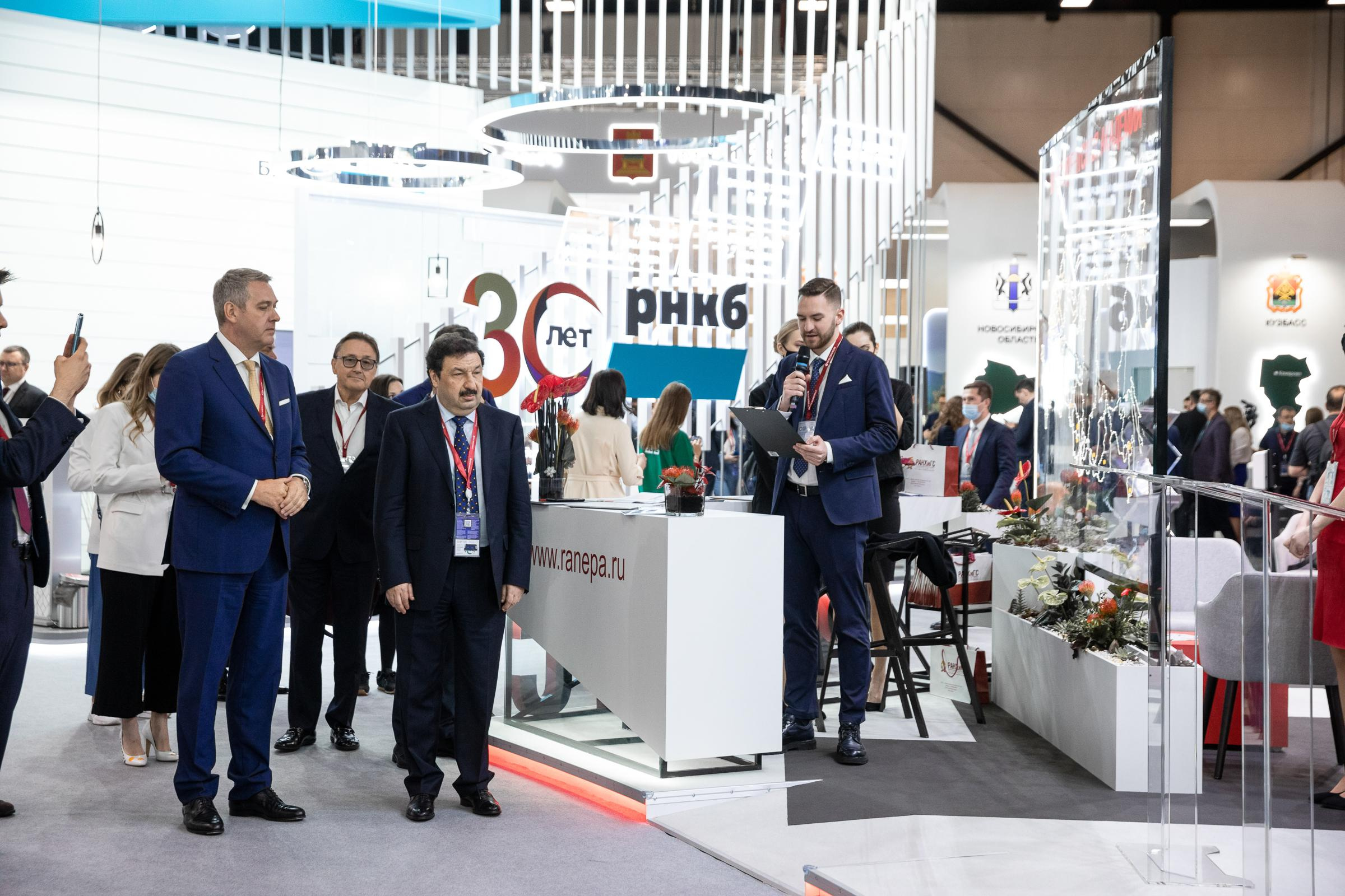 ПМЭФ 2021. Фотограф в Москве Даша Зуева