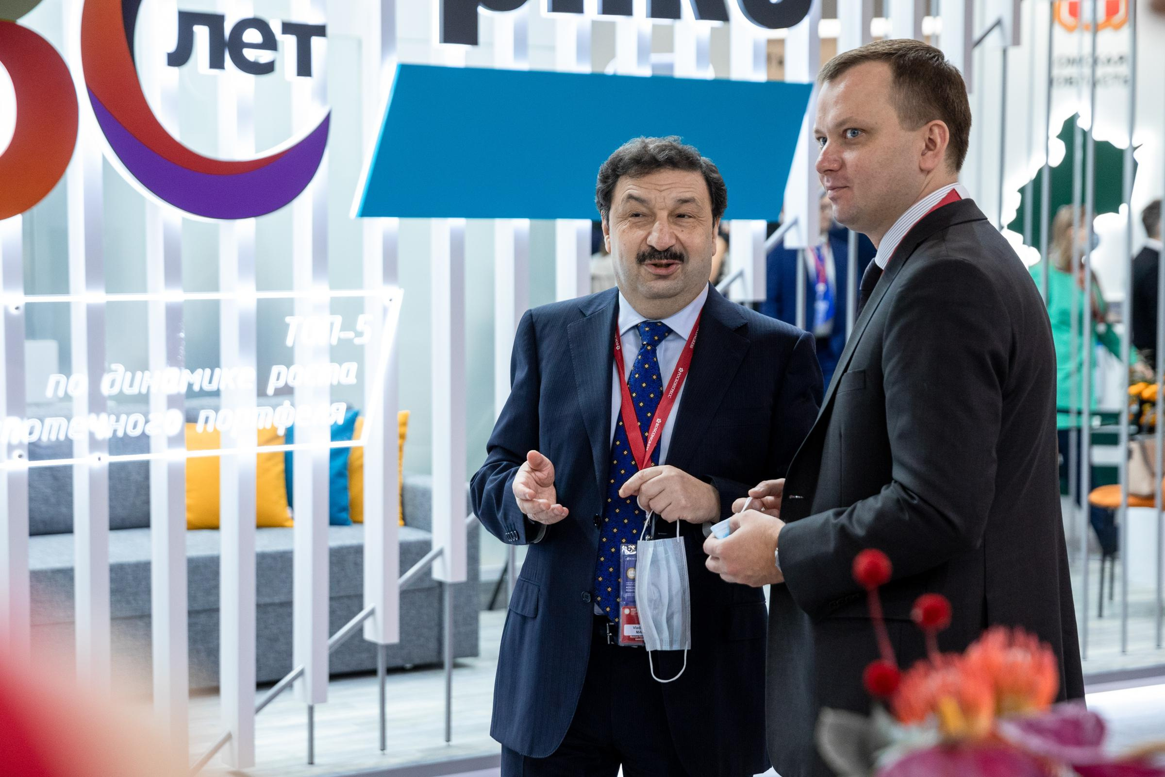 ПМЭФ 2021. Фотограф в Москве Даша Зуева