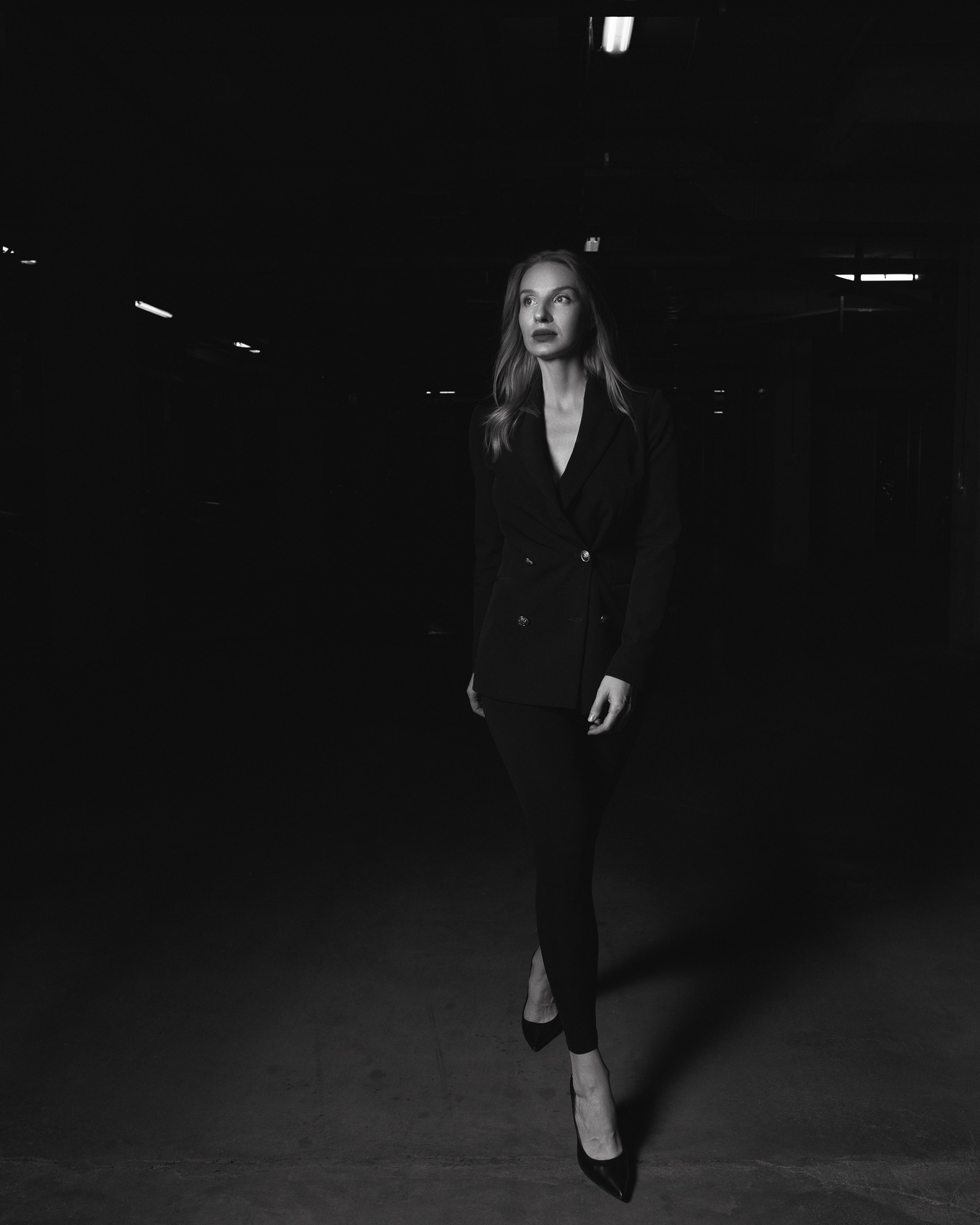 Фотосессия в подьезде). Фотограф в Москве — Евгений Мельников