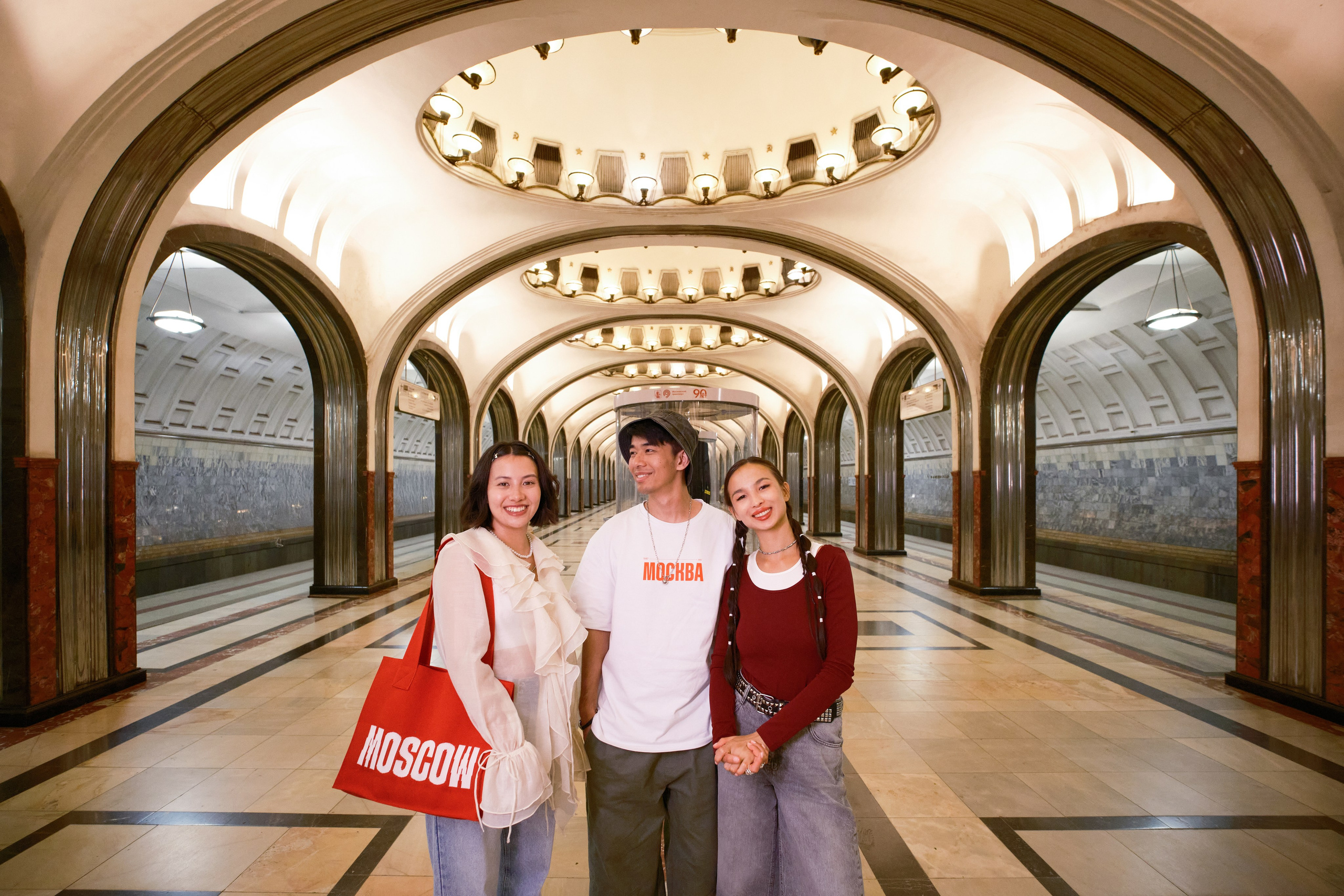 «Лето в Москве» Китай. Photographer Leila Maru in Moscow