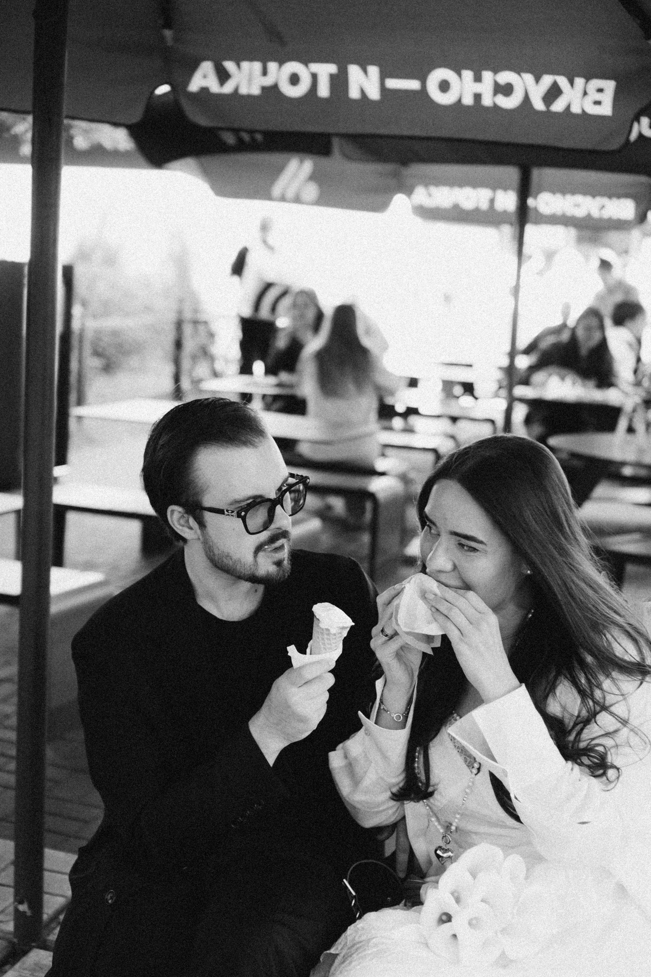 СВАДЕБНАЯ СЬЕМКА В ПАРКЕ ПОБЕДЫ И ПРОГУЛКА ПО МОСКОВСКОМУ ПРОСПЕКТУ. Профессиональный фотограф, Санкт-Петербург — Виктория Богомолова