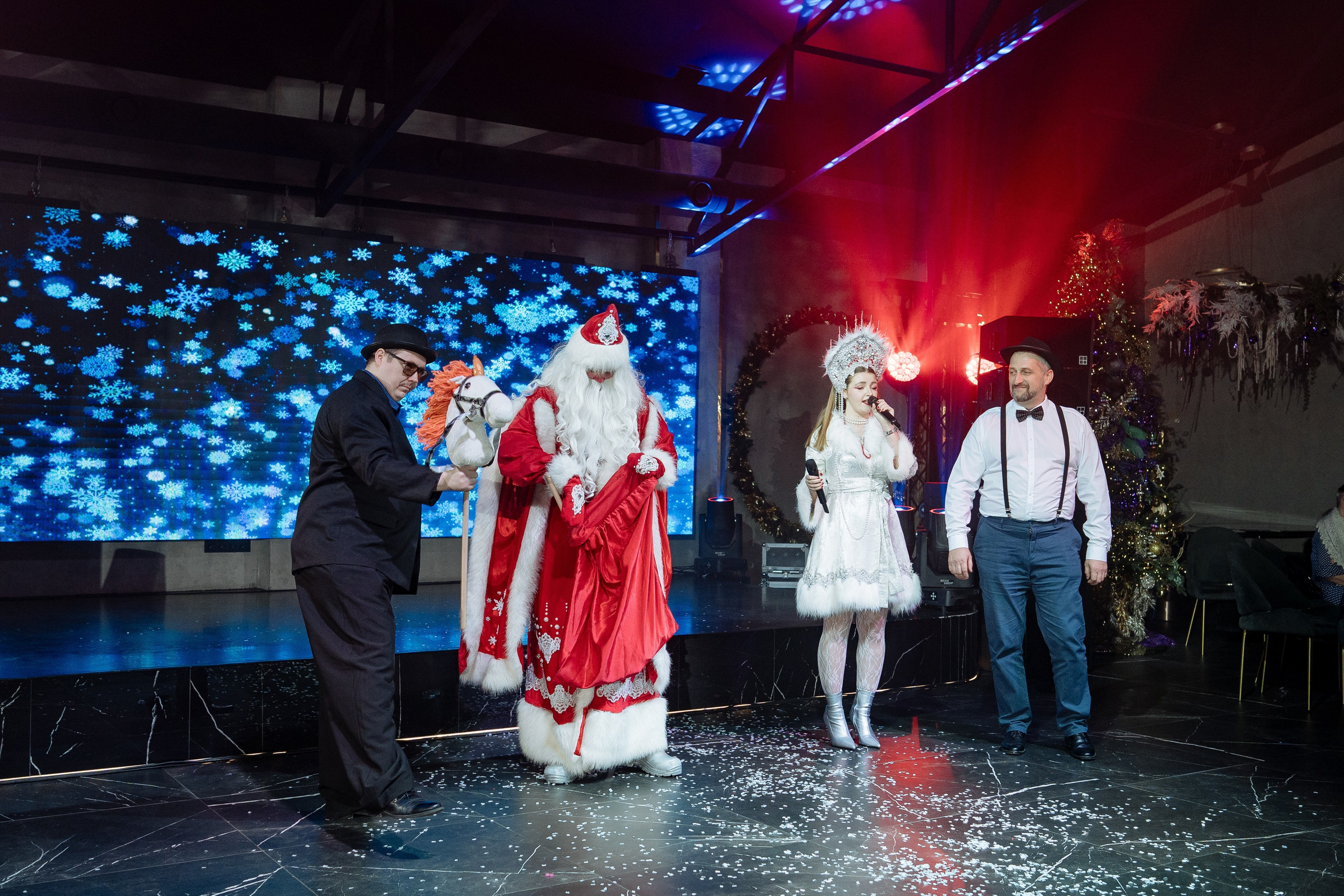 Альбион Тур