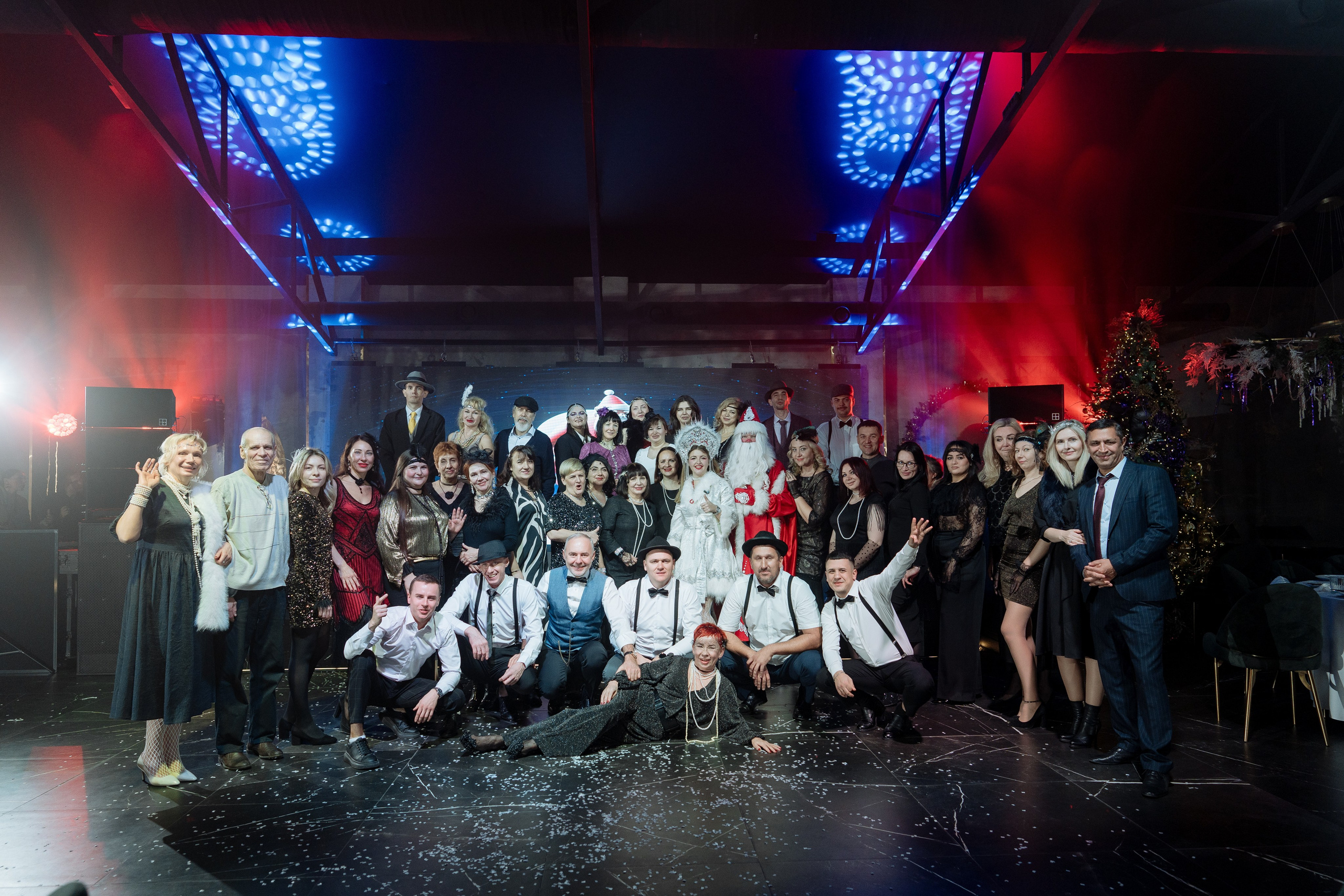 Альбион Тур