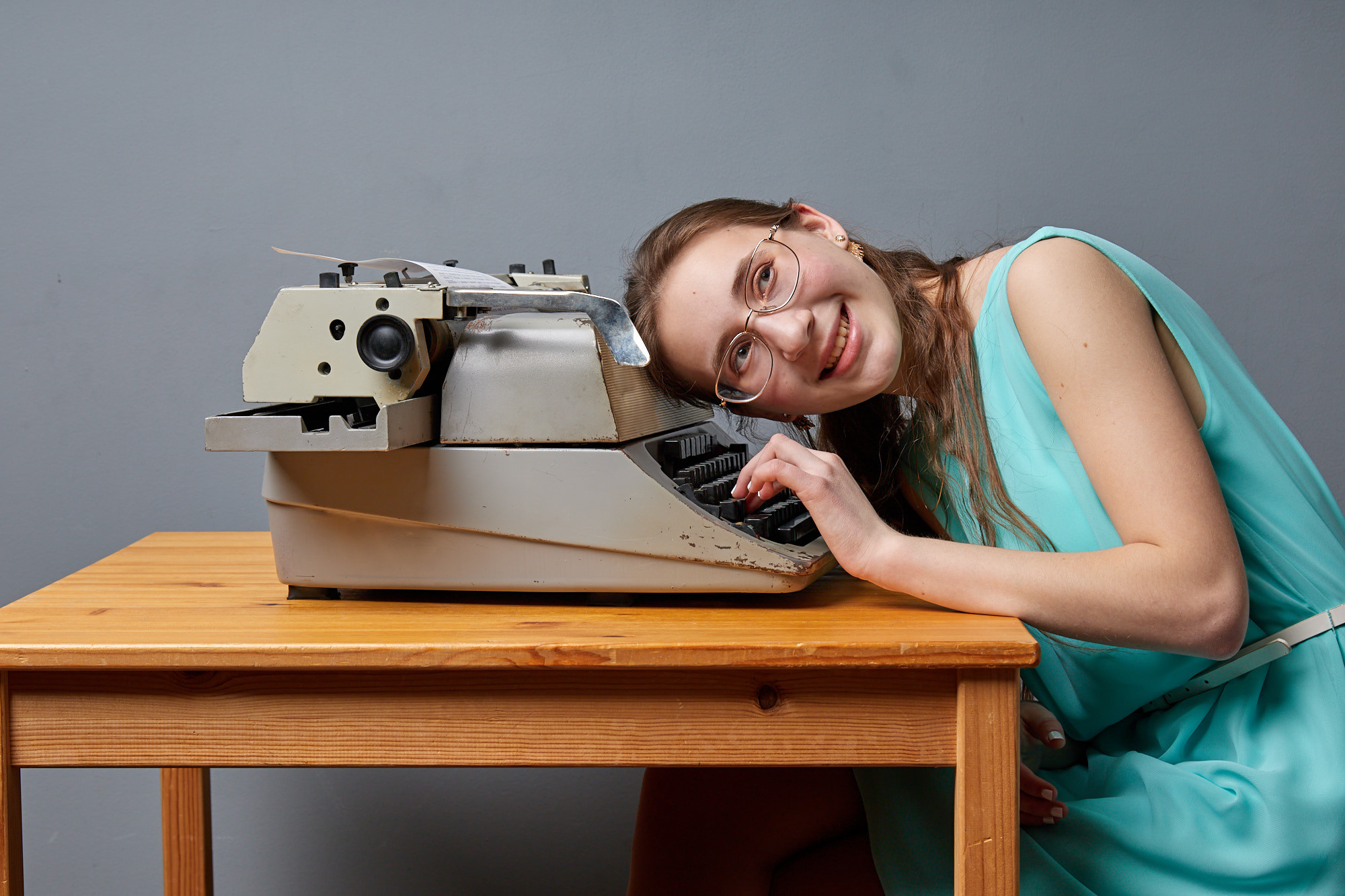 Фотосессия Элины в студии фотошколы GM Photo. Фотограф из Екатеринбурга Игорь Тихомиров. Пейзажное фото и фотосессии